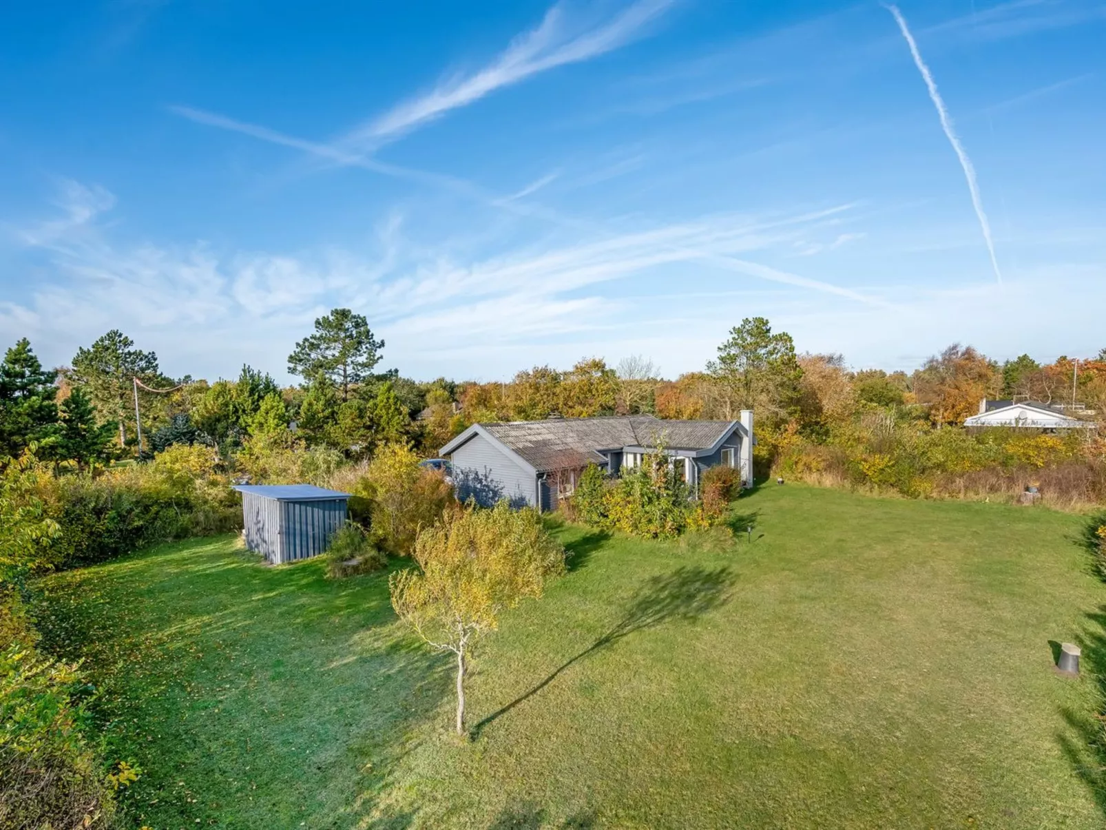 "Pirjo" - 350m to the fjord-Buiten