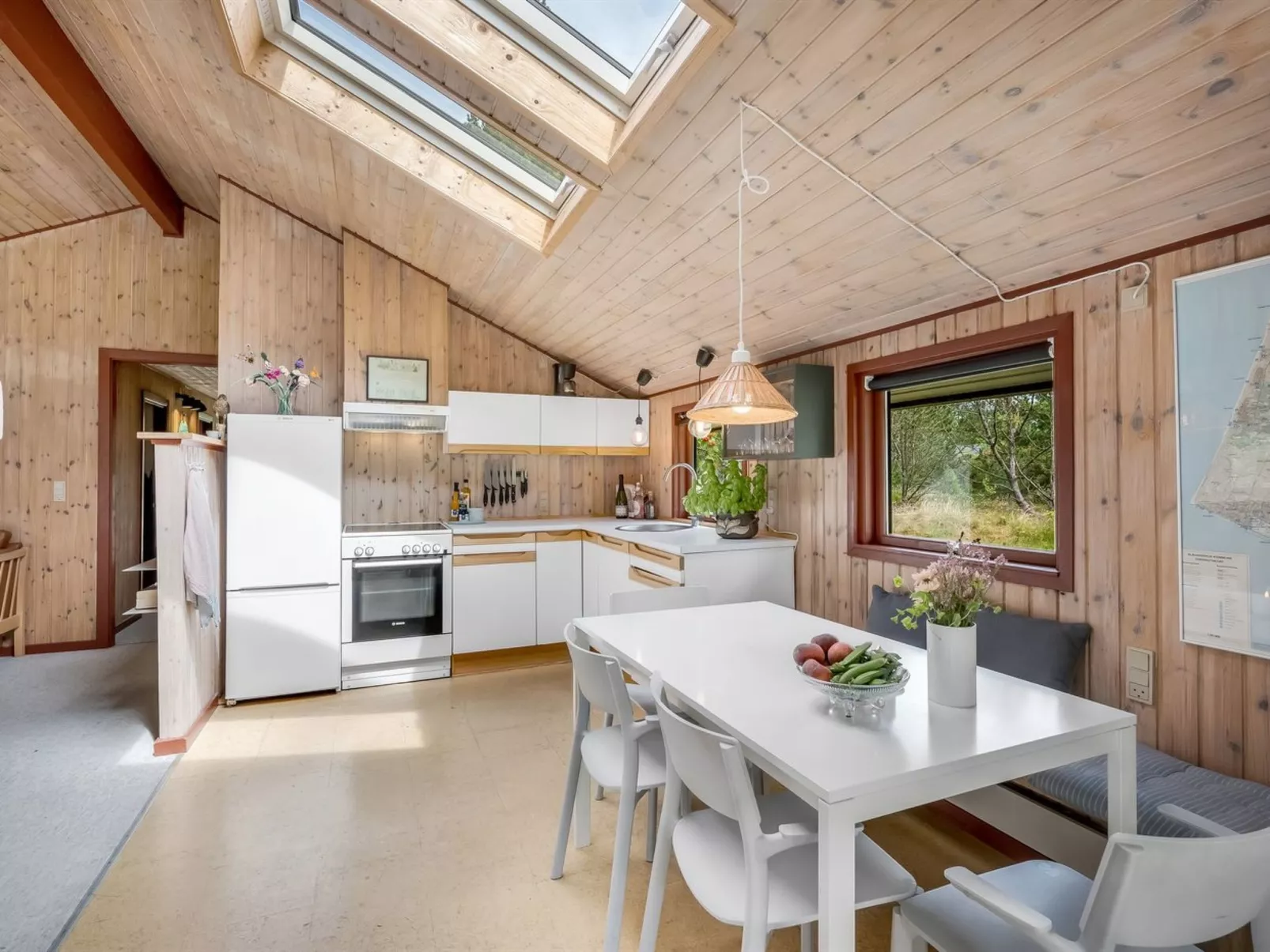 "Regine" - 1.1km to the fjord-Binnen