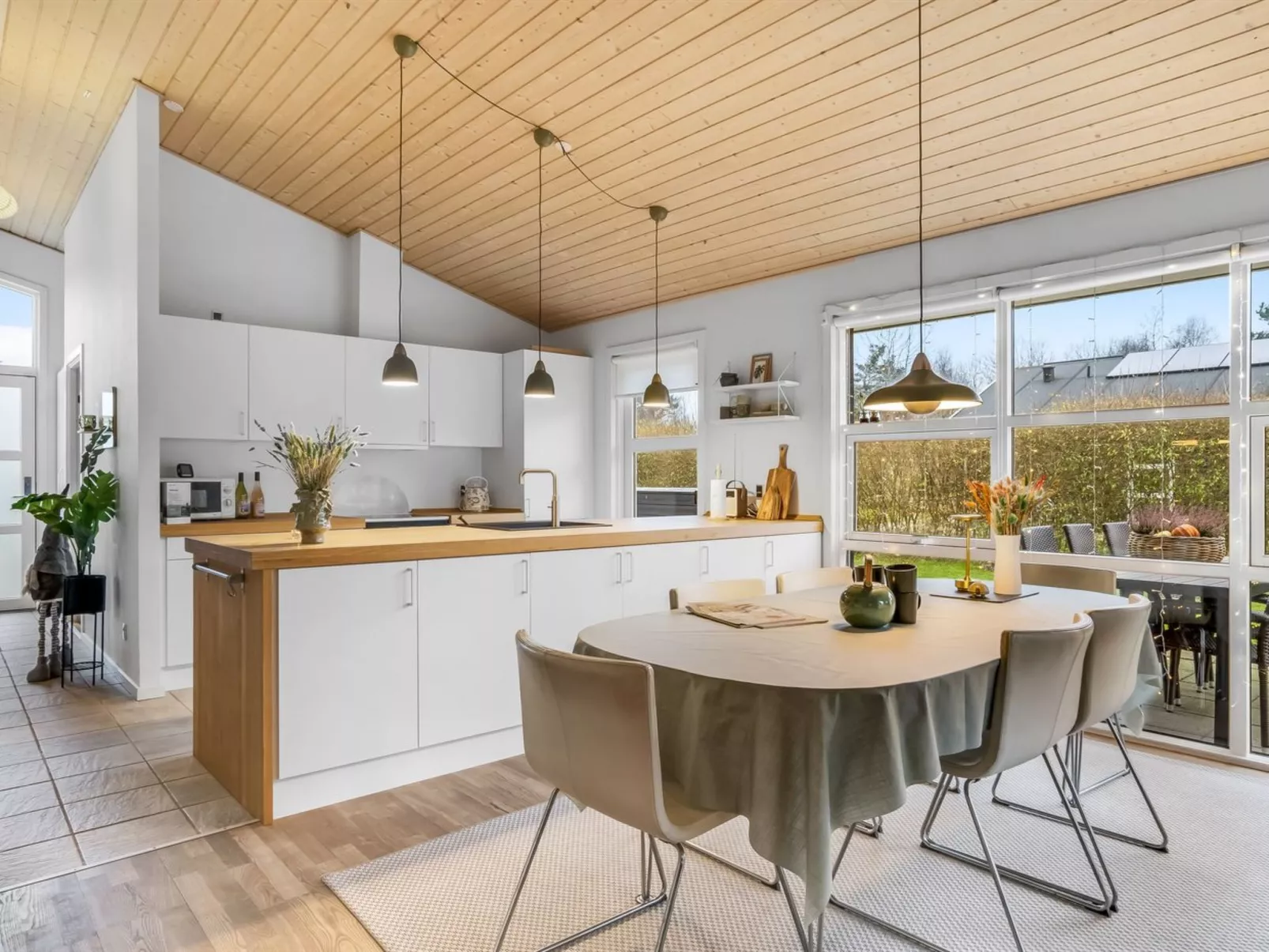 "Frederikka" - 1.9km from the sea-Binnen