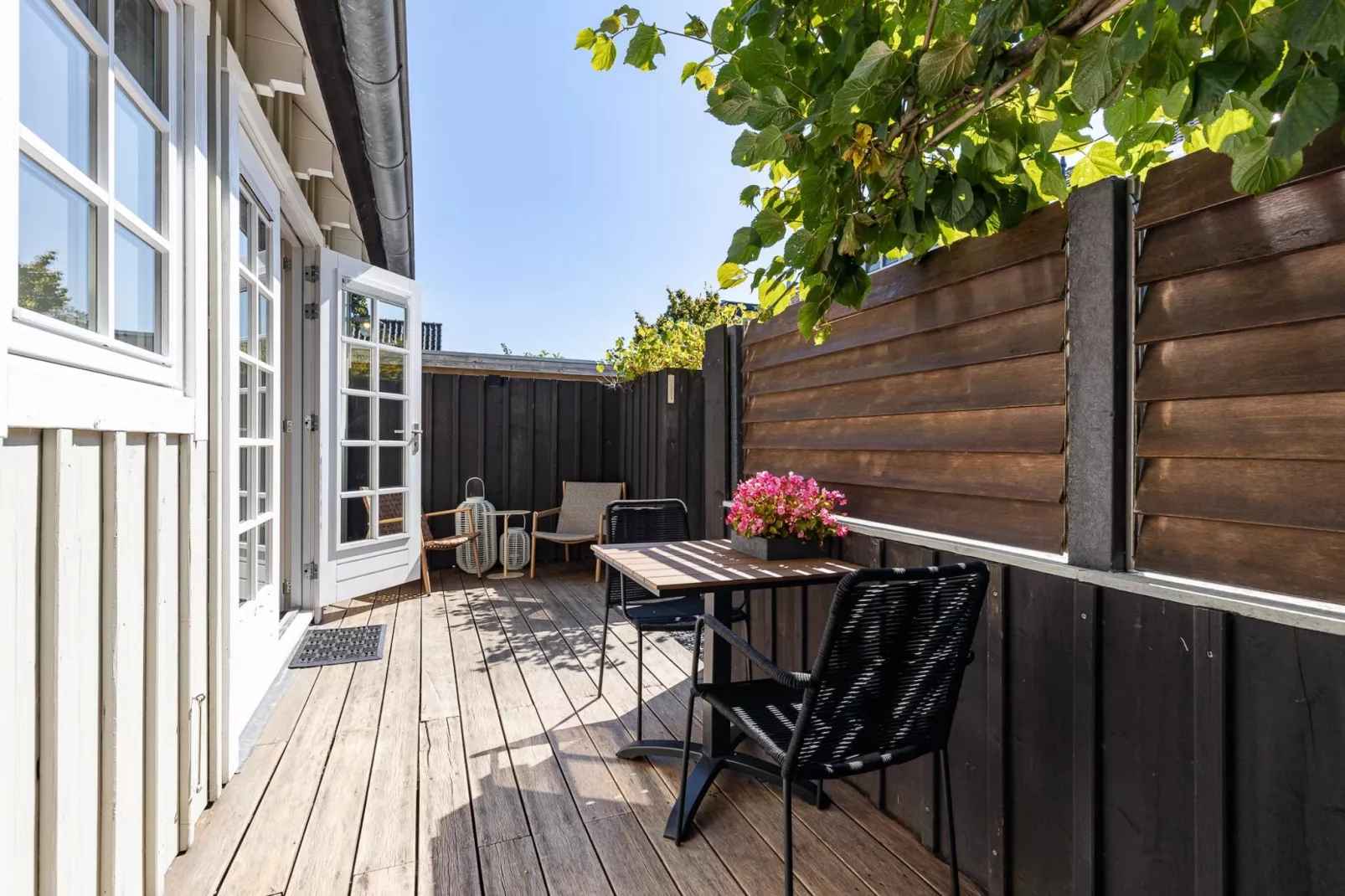 Lijsterhofstraat 13 - Knusse vakantiewoning nabij strand en centrum-Terrasbalkon