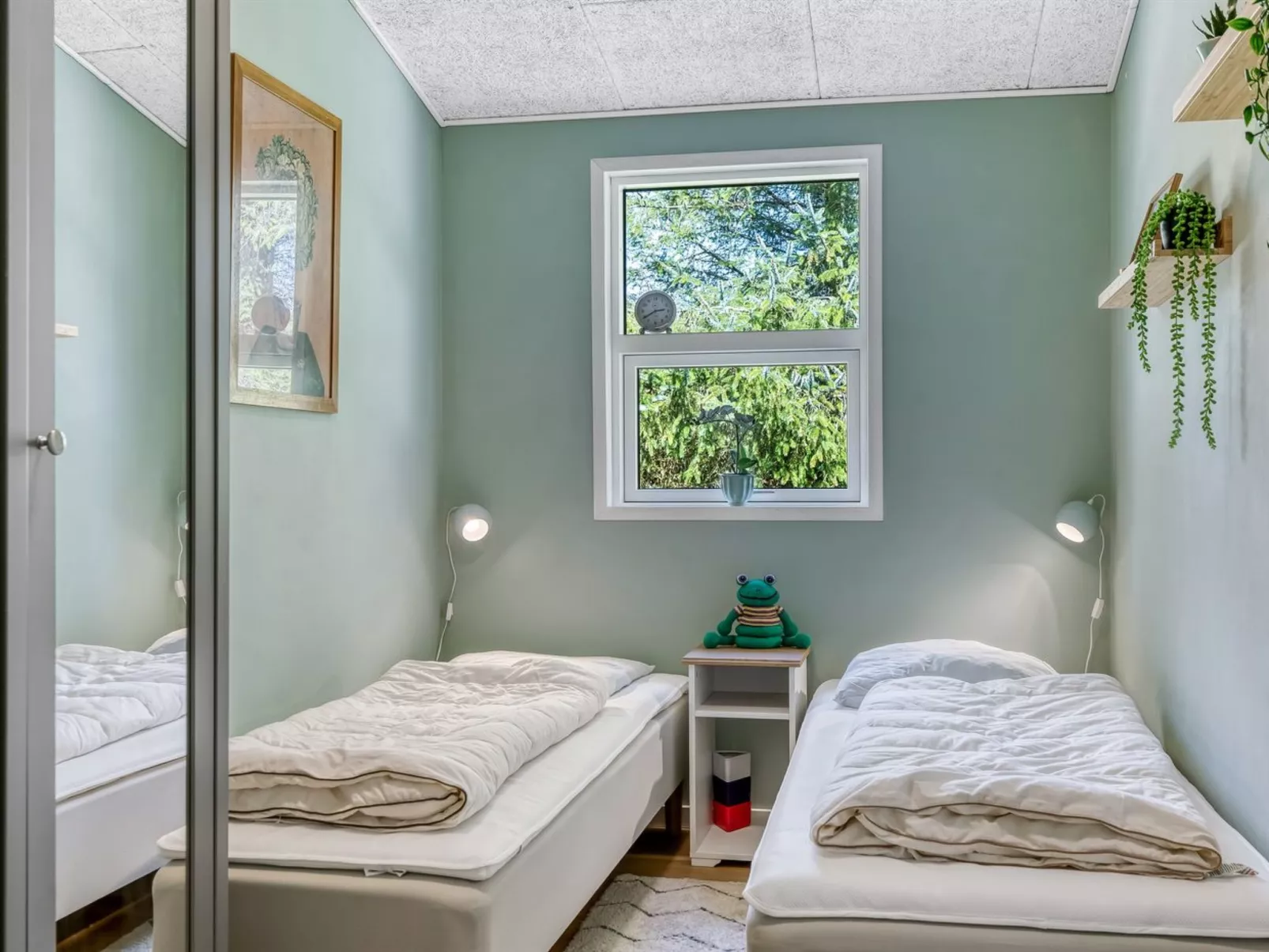 "Riitta" -  from the sea-Binnen