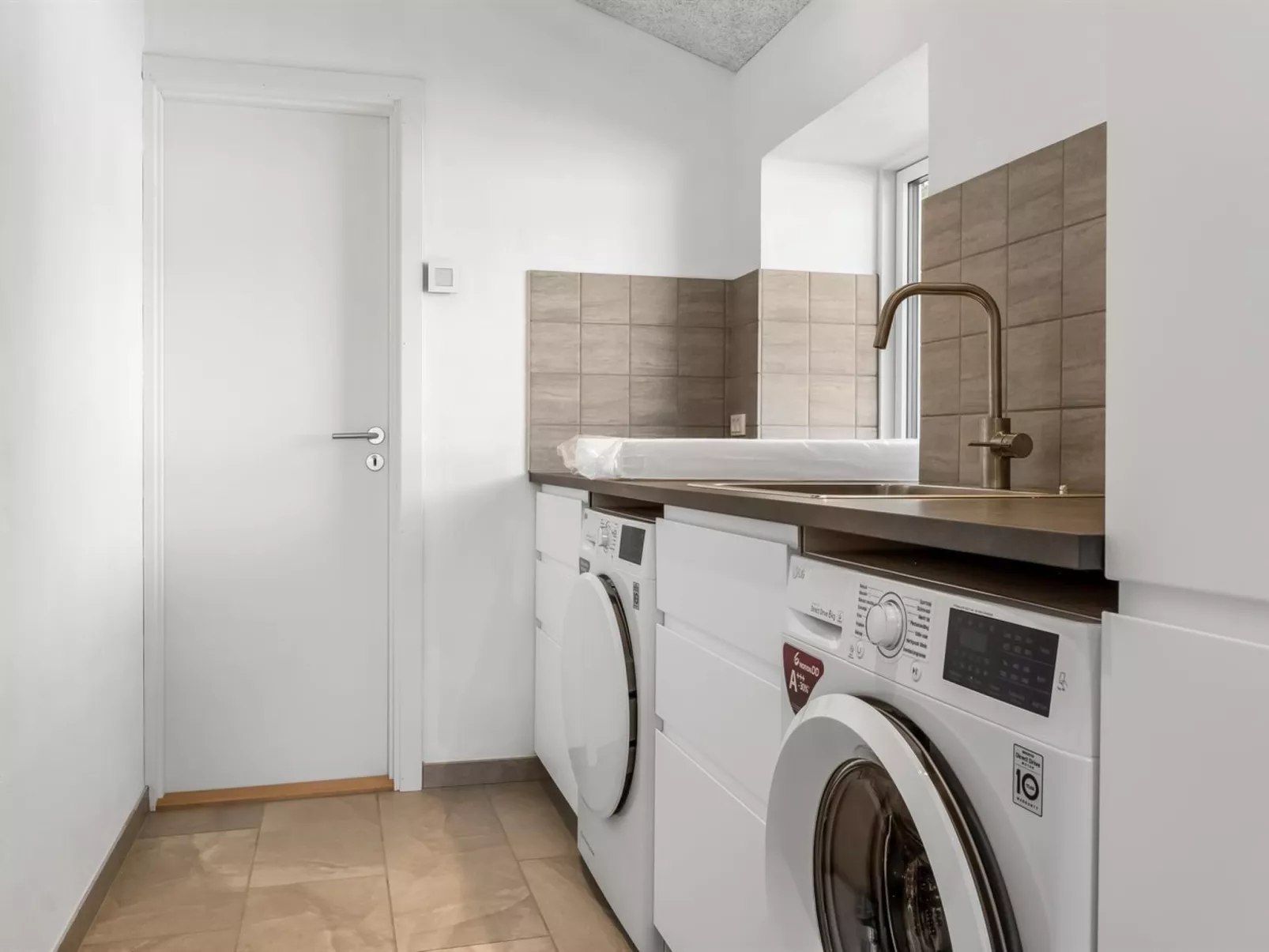 "Ilsebeth" - 400m from the sea-Binnen