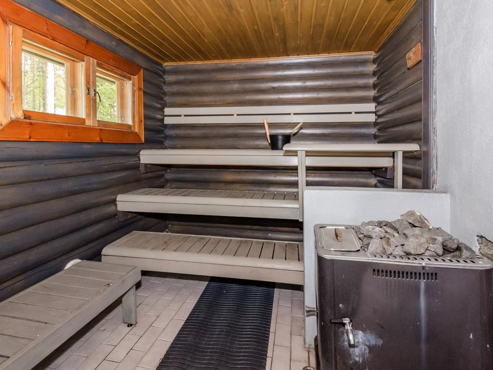 Hatun huilaus-Binnen