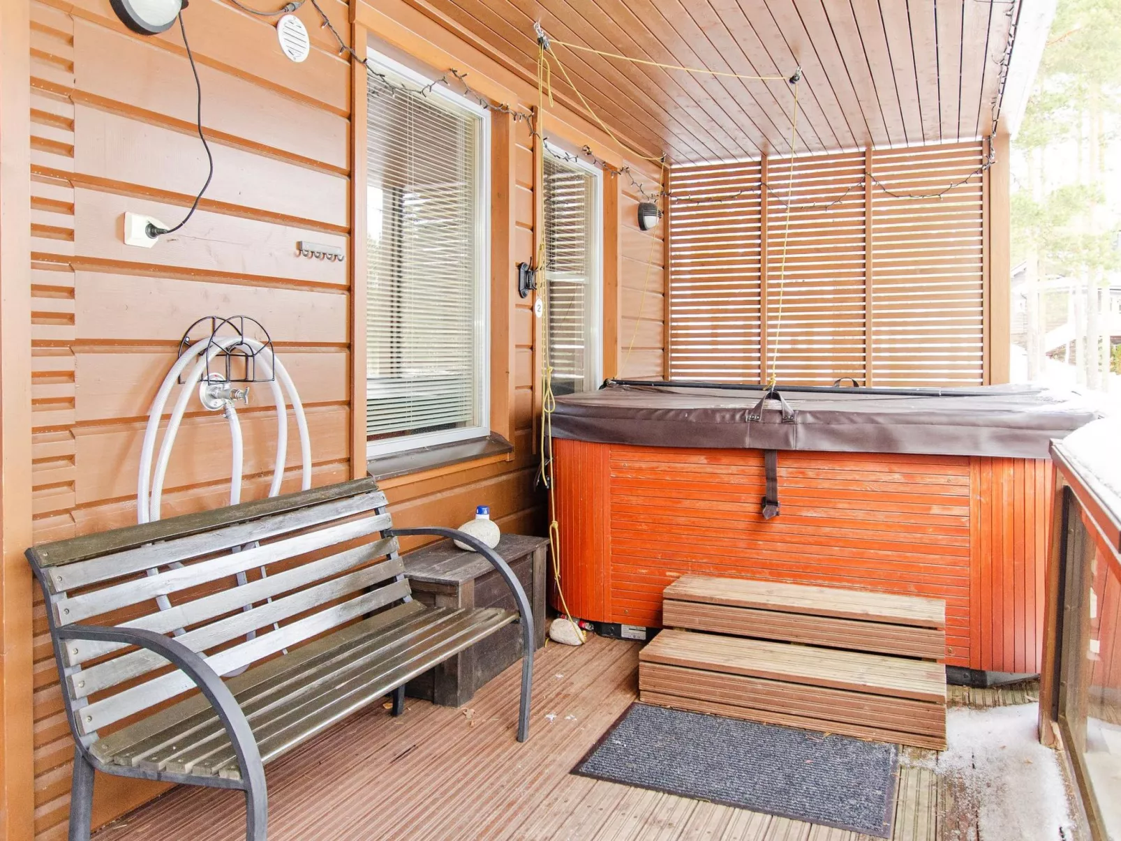 Pielislinna/loma-koli-Binnen