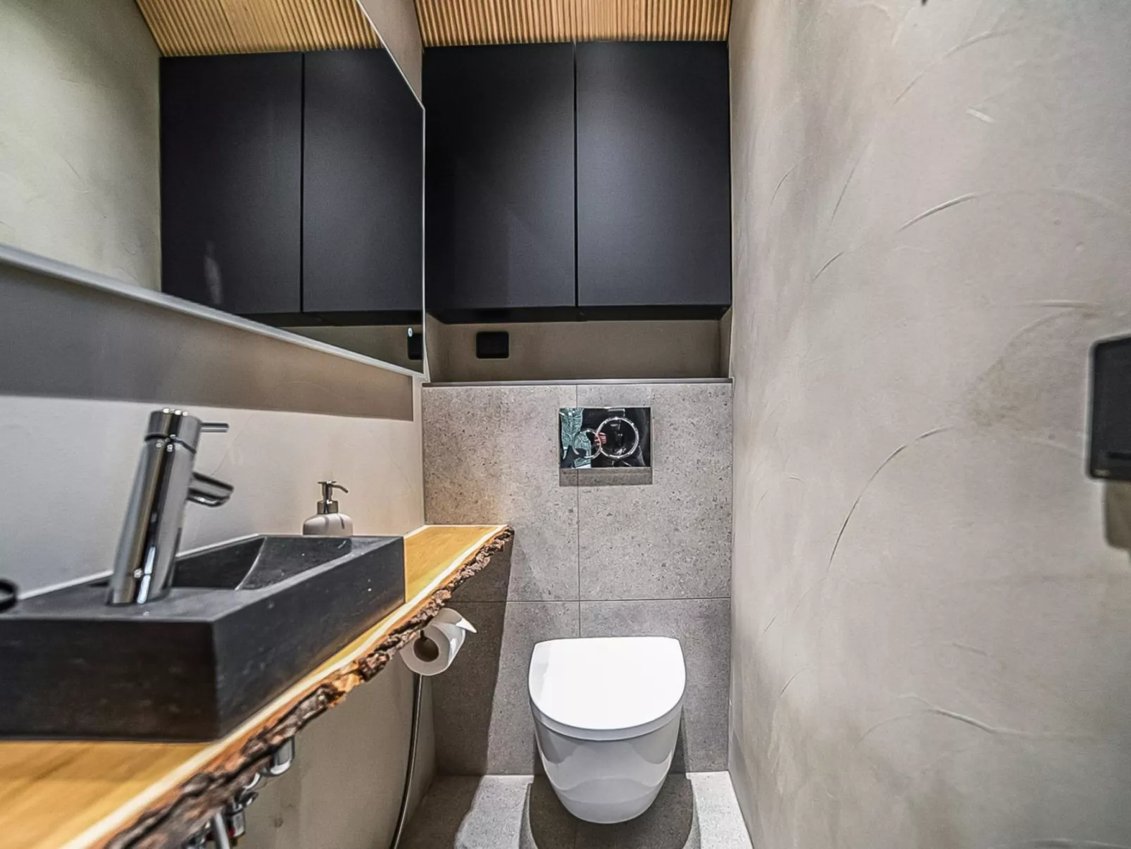 Villa voimapolku 9 a 2-Binnen