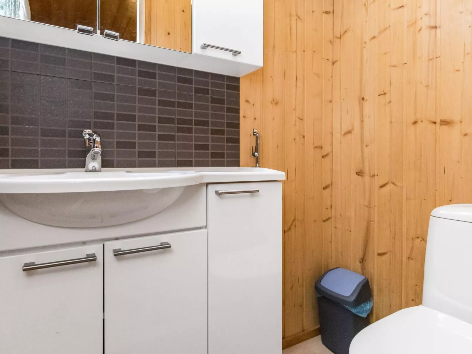 Aurinkopaikka-Binnen