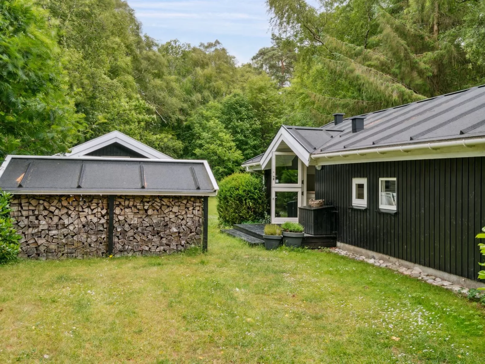 "Tekla" -  from the sea-Buiten