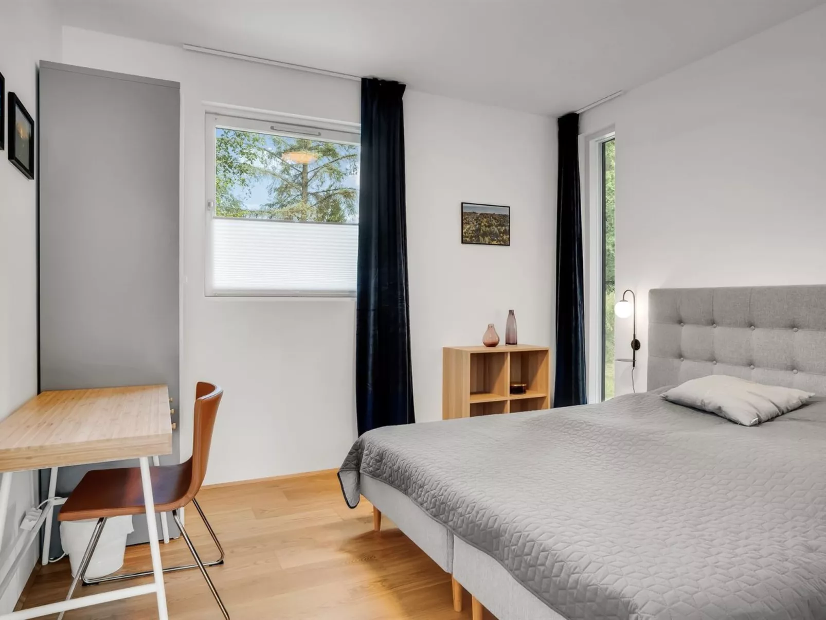 "Jonas" -  from the sea-Binnen