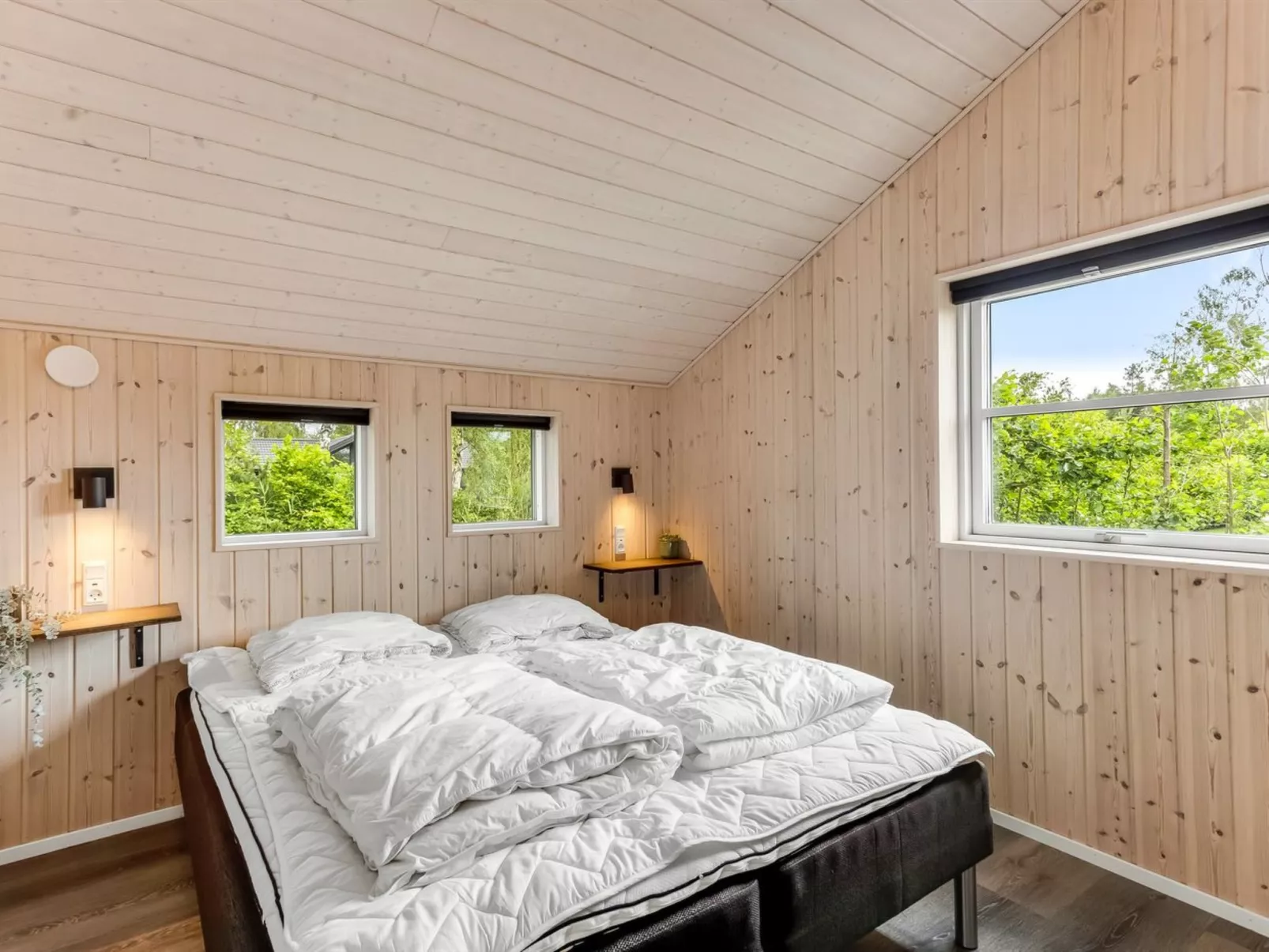 "Matild" - 400m from the sea-Binnen