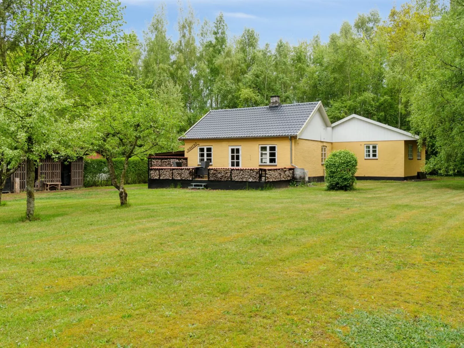 "Andri" - 1.5km from the sea-Buiten