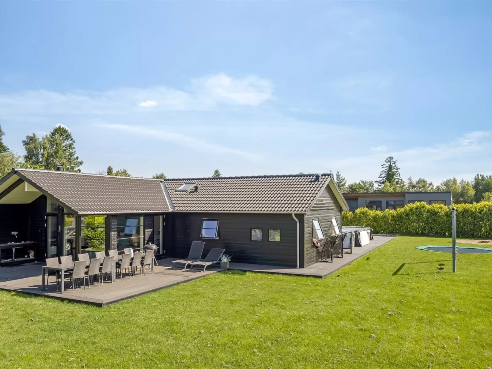 "Bernadine" - 500m from the sea-Buiten