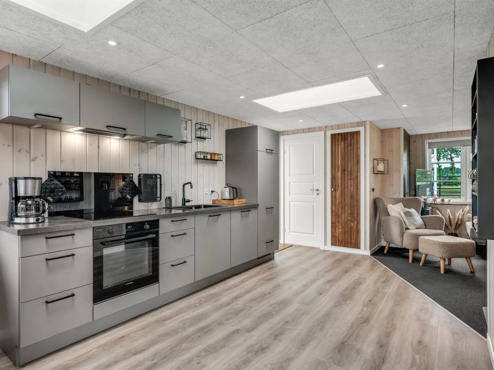 "Urda" - 50m from the sea-Binnen