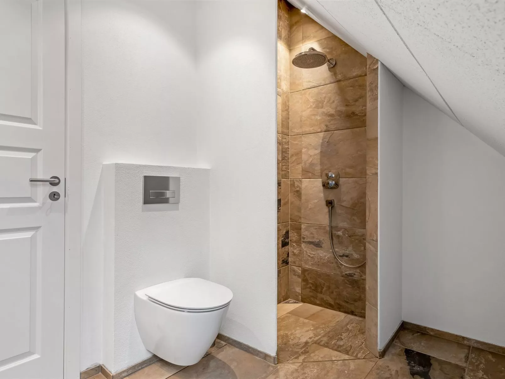 "Gise" - 2km from the sea-Binnen