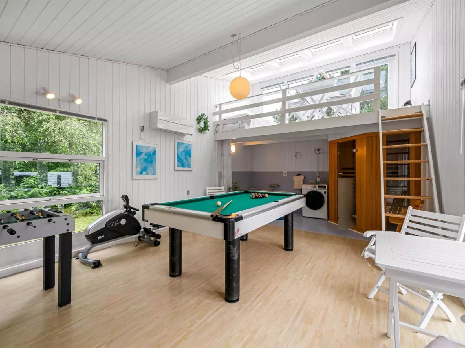 "Sami" - 600m to the fjord-Binnen