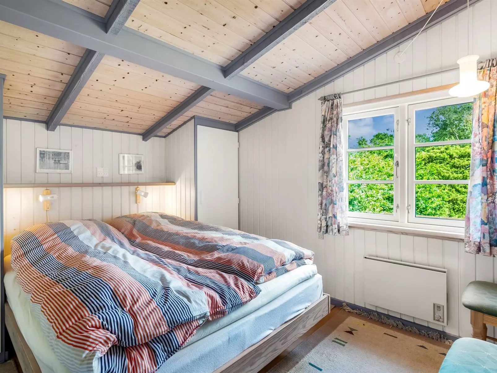 "Jarno" - 150m from the sea-Binnen