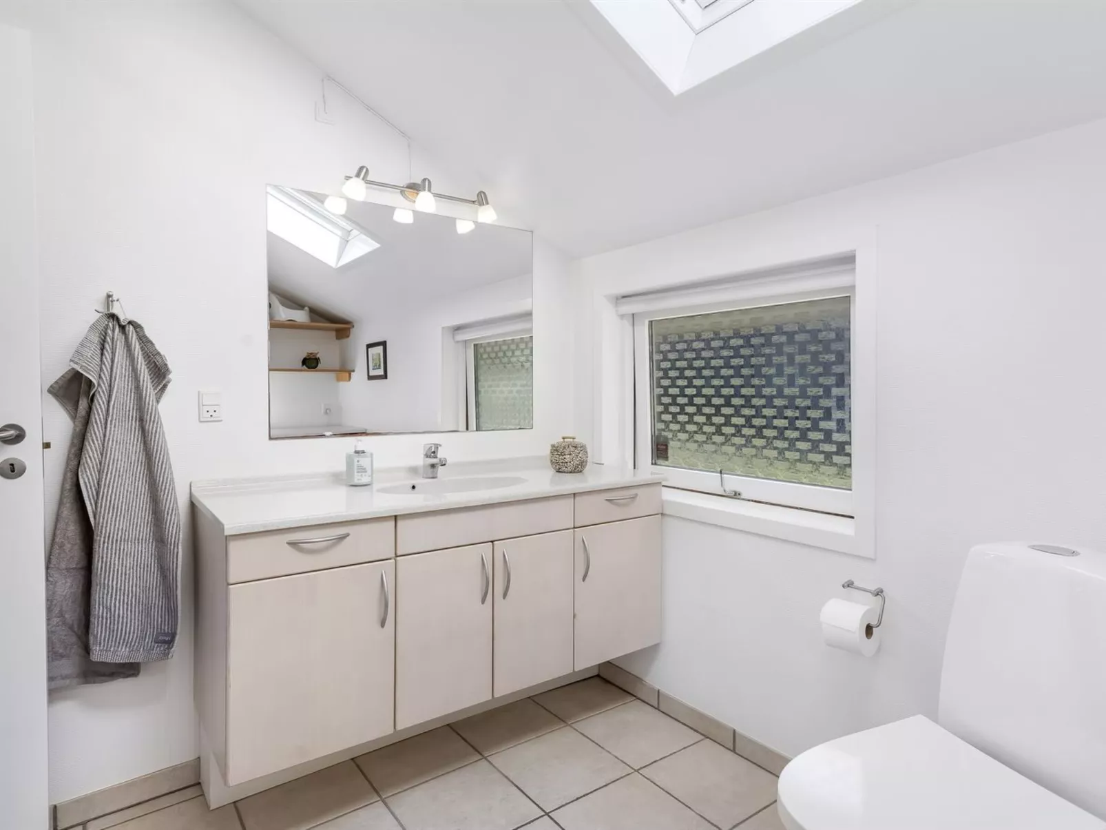 "Hatem" - 500m from the sea-Binnen