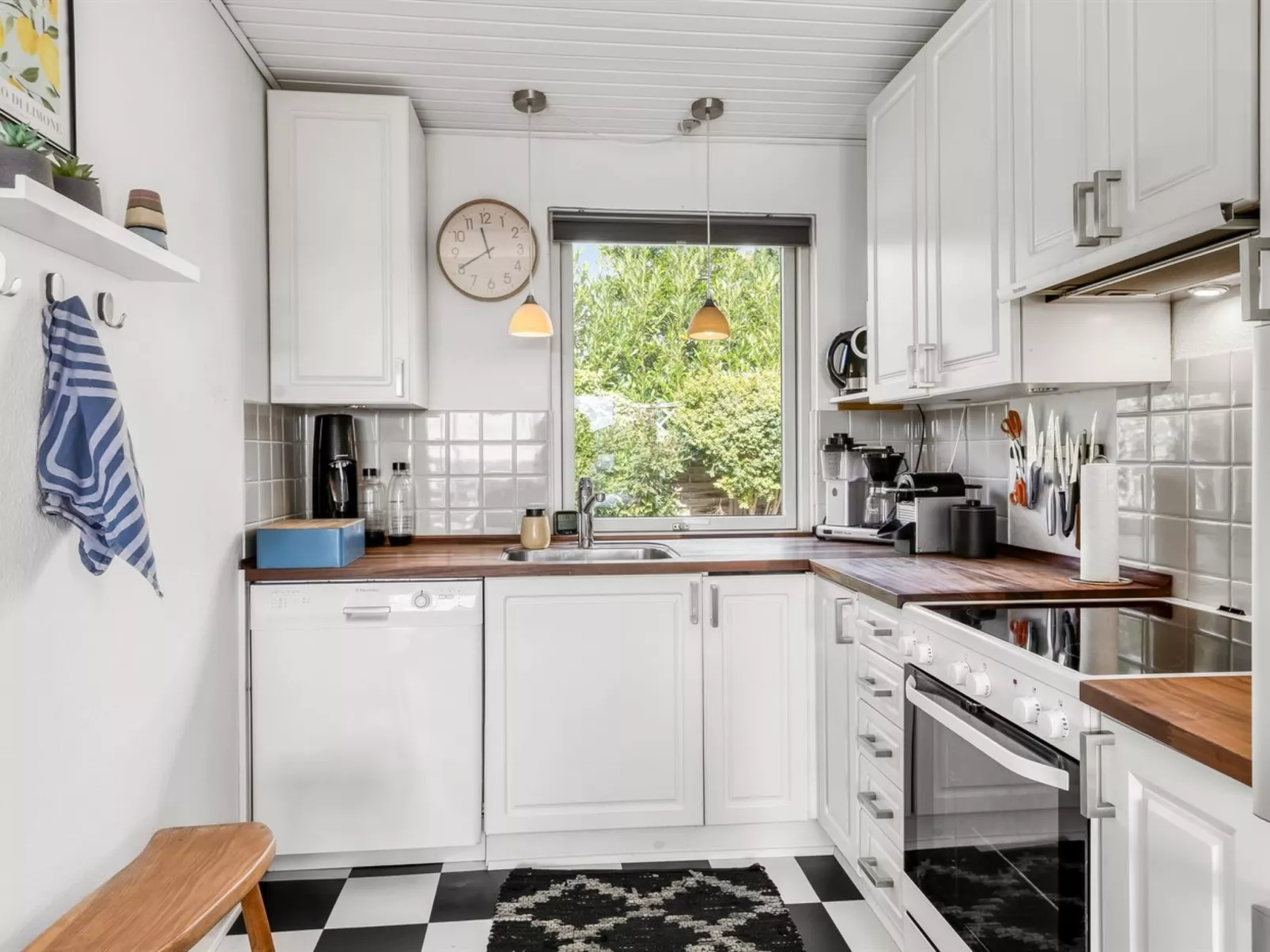 "Delan" - 75m from the sea-Binnen