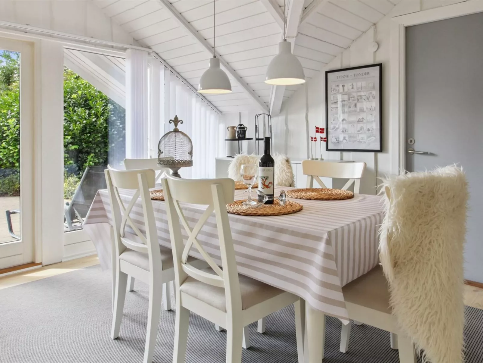 "Helke" - 30km from the sea-Binnen