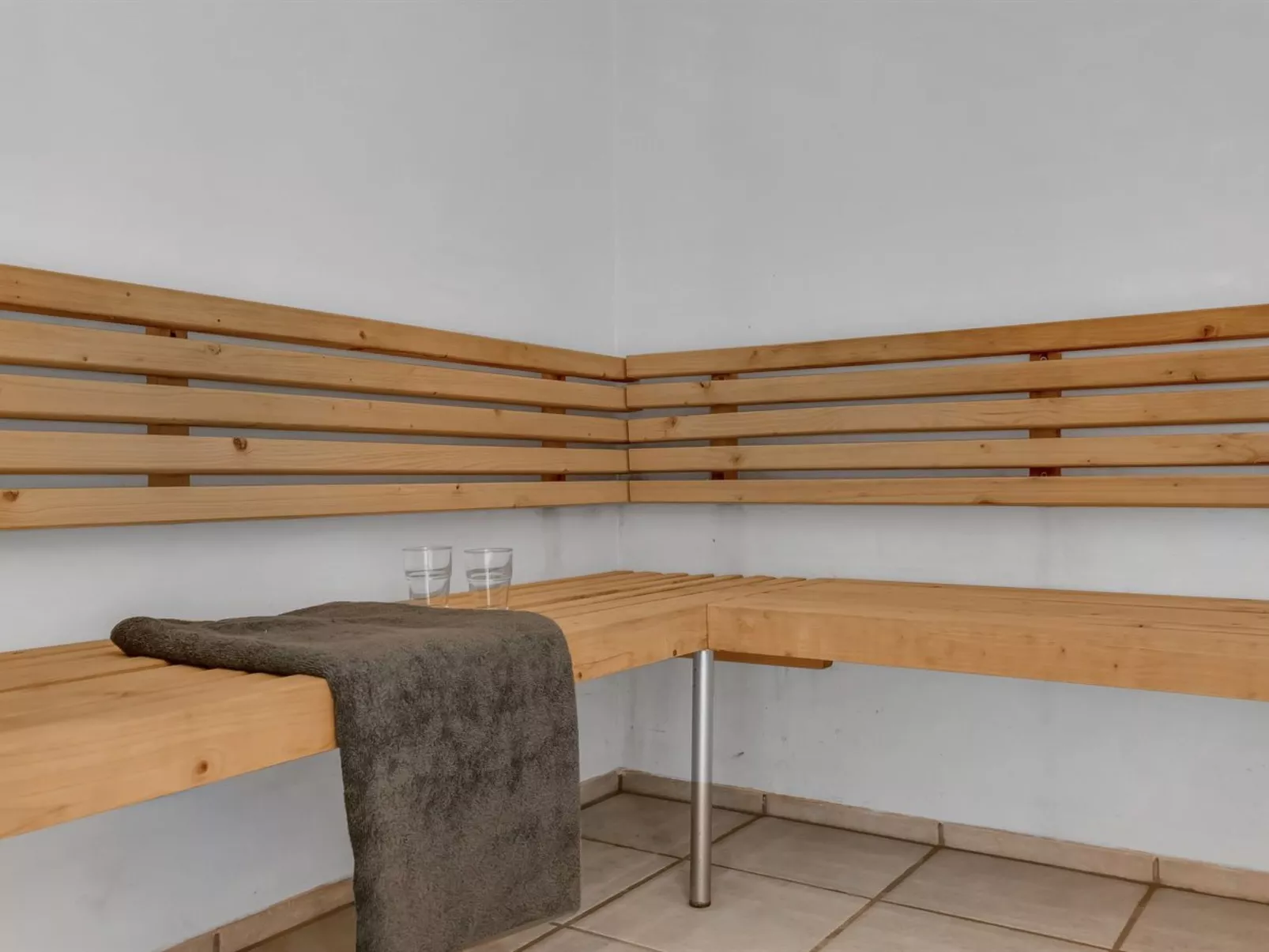 "Alde" - 150m from the sea-Binnen