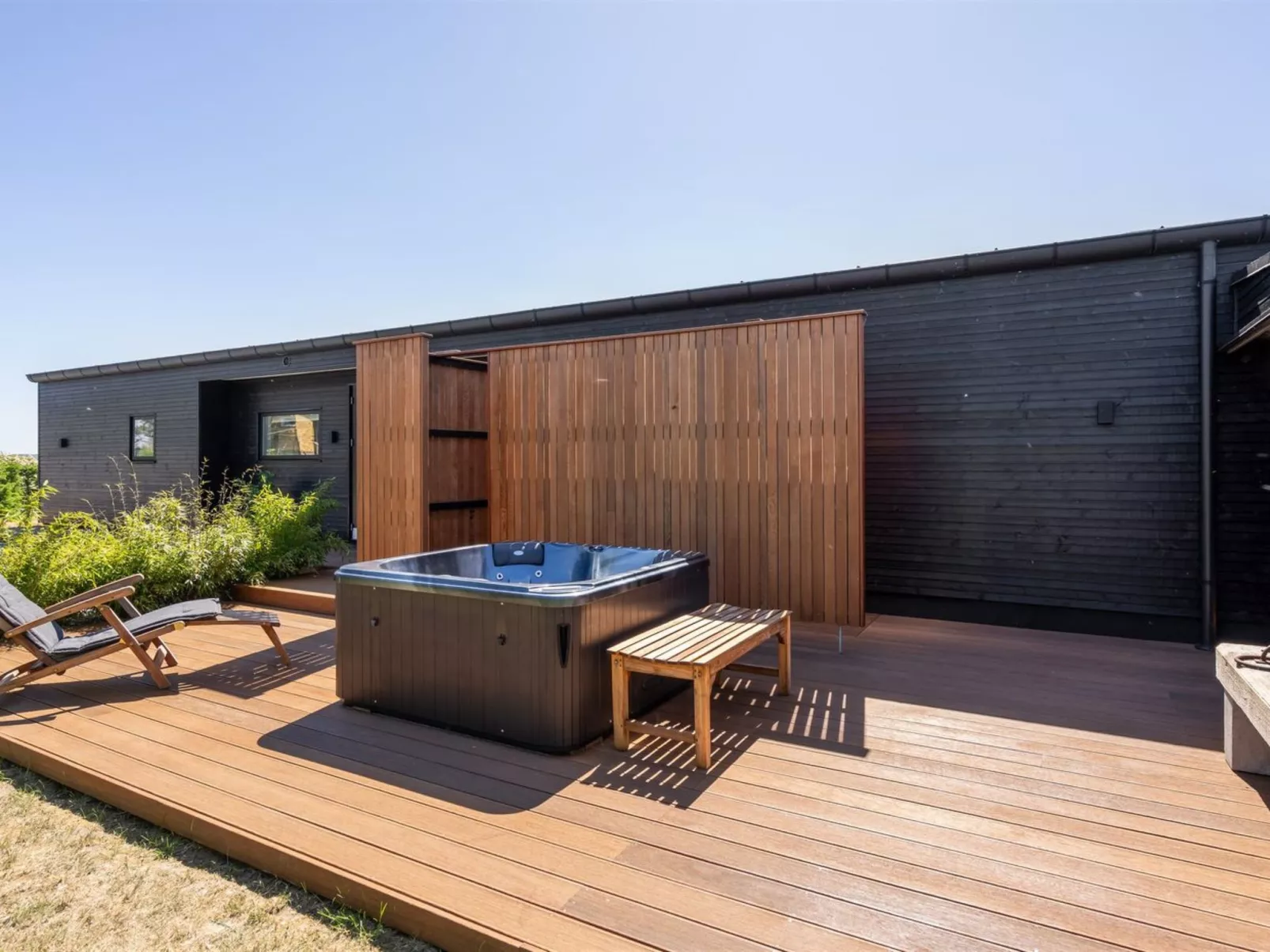 "Karitte" - 300m from the sea-Buiten