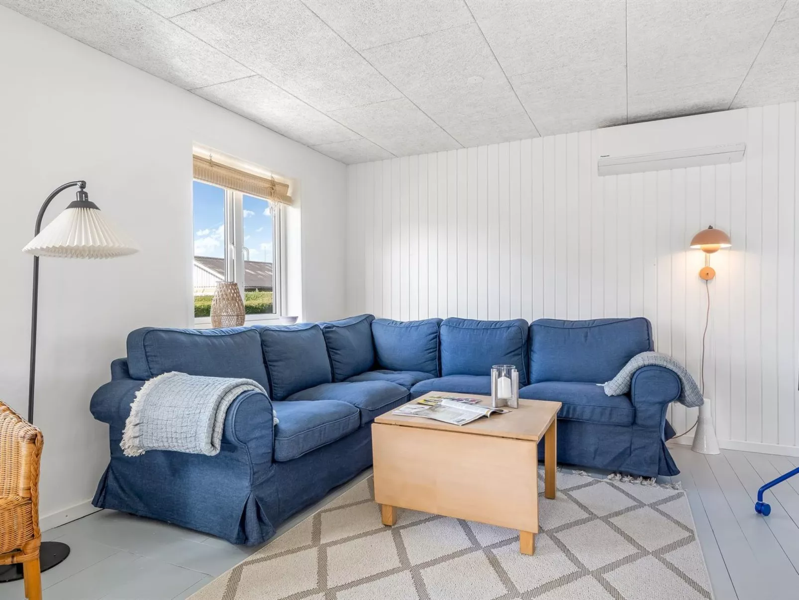 "Alpi" - 270m from the sea-Binnen