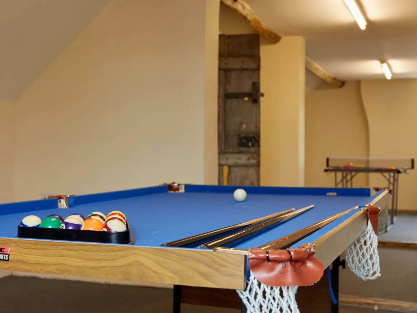 The Farmhouse-Buiten