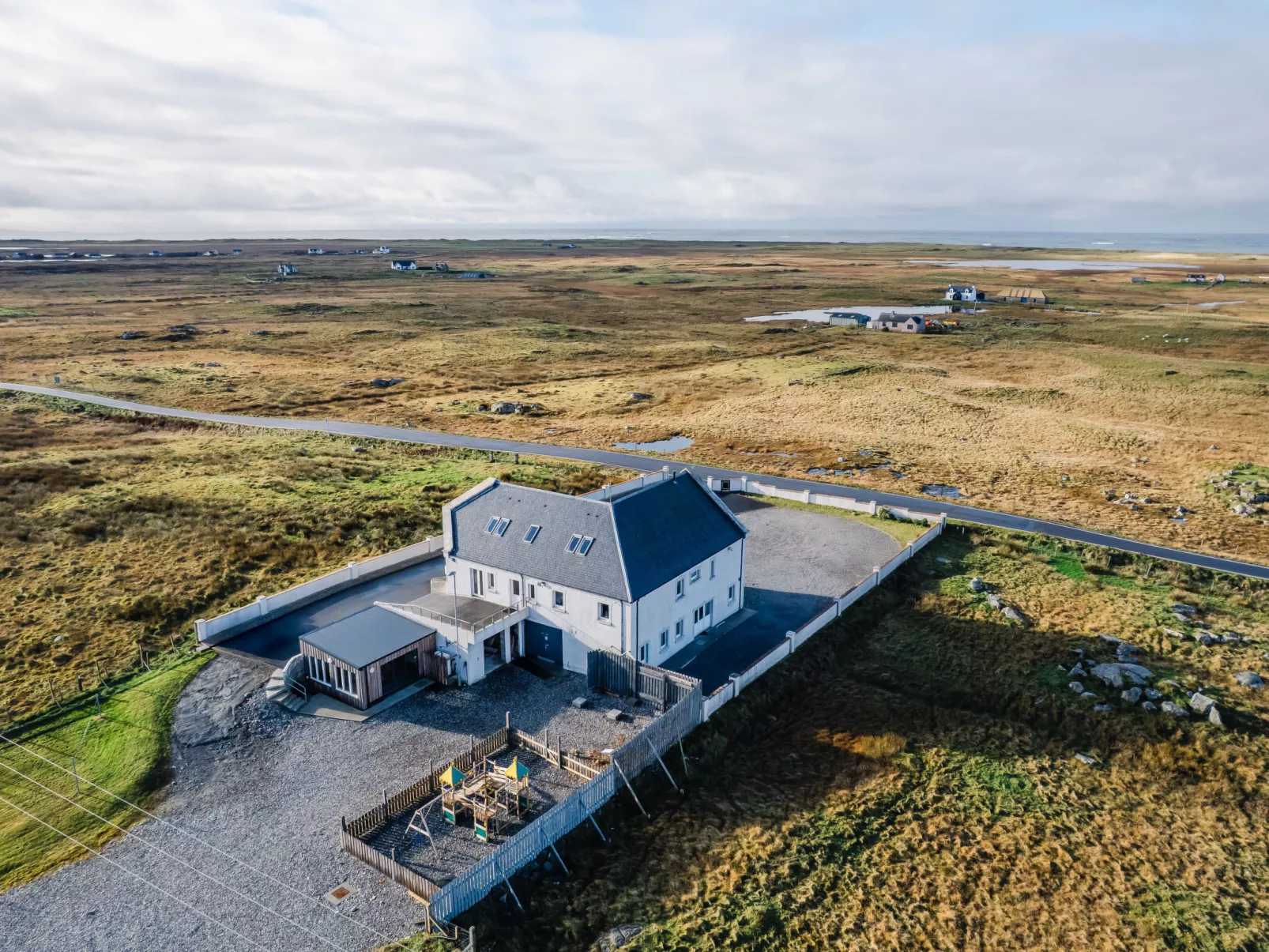 Frobost Lodge-Buiten