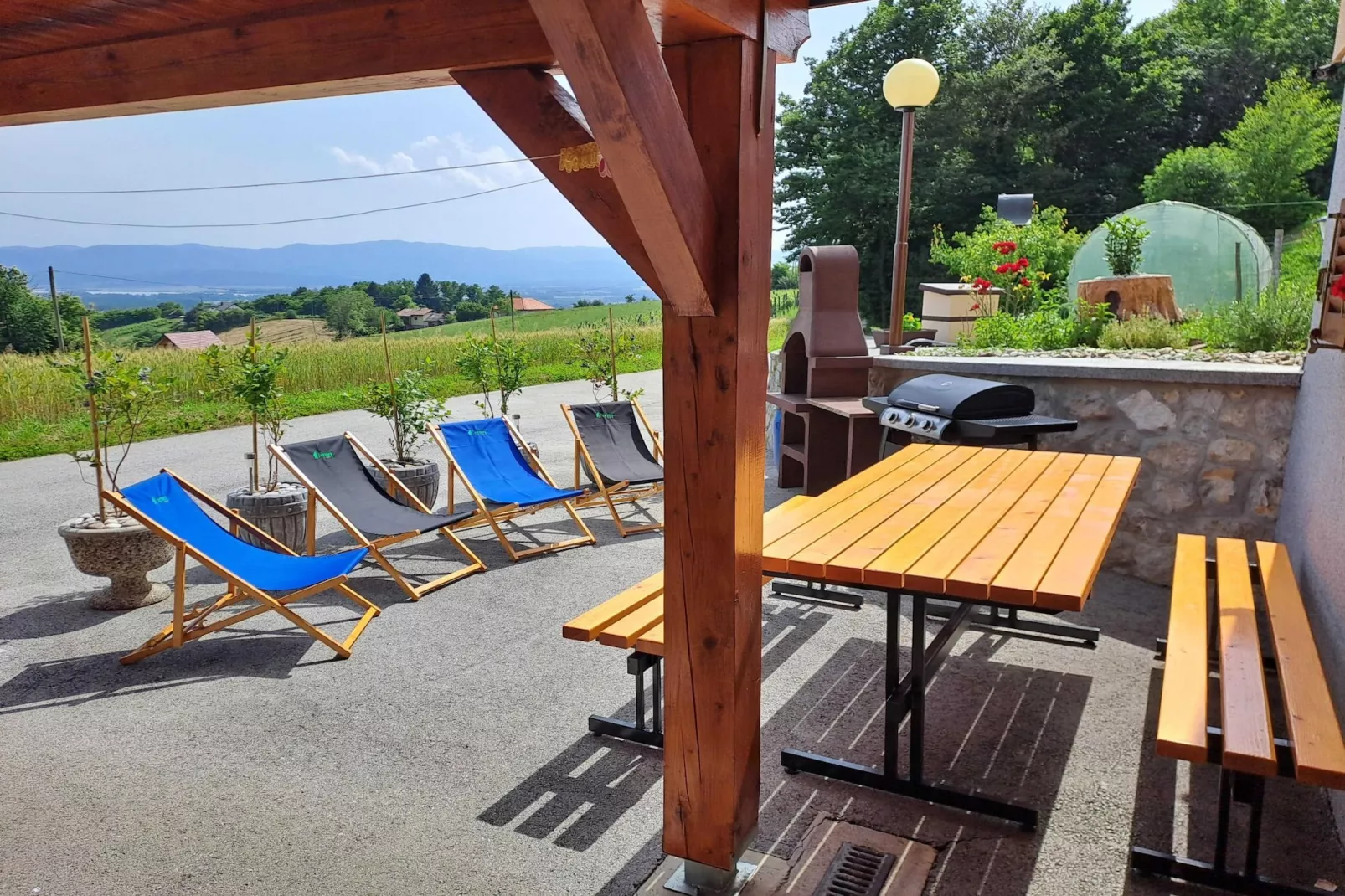 Relax and Rustic Apartments with Terrace - Classic One Bedroom Apartment with Terrace (owner Silvester)-Buitenlucht