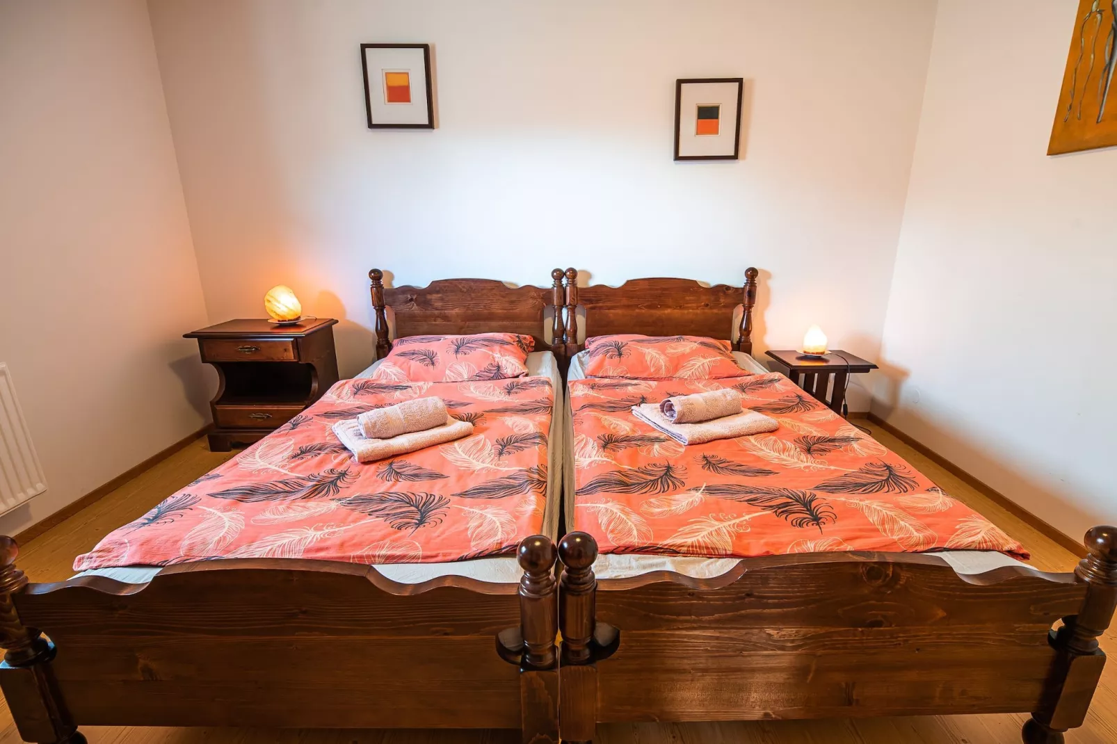 Holiday Home Slap with Sauna and BBQ - Two Bedroom Holiday Home-Slaapkamer