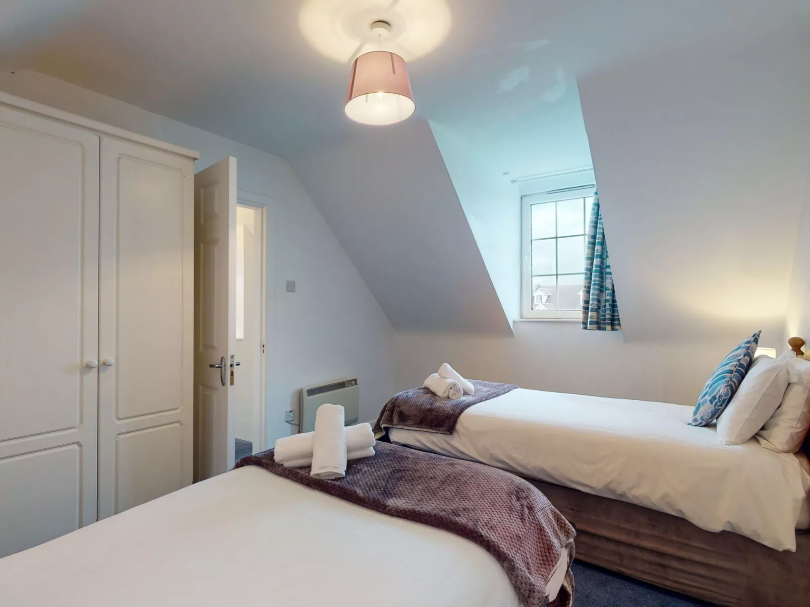 Dingle HC (S7)(TR4)  No 13-Binnen