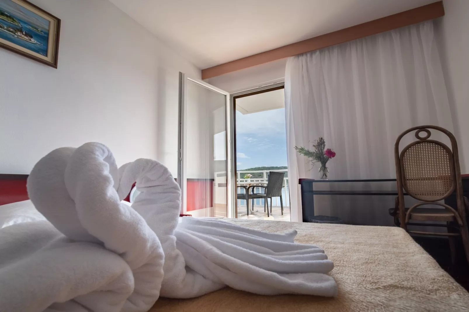 Hotel Issa - Double Room Sea View 12 - Slaapkamer