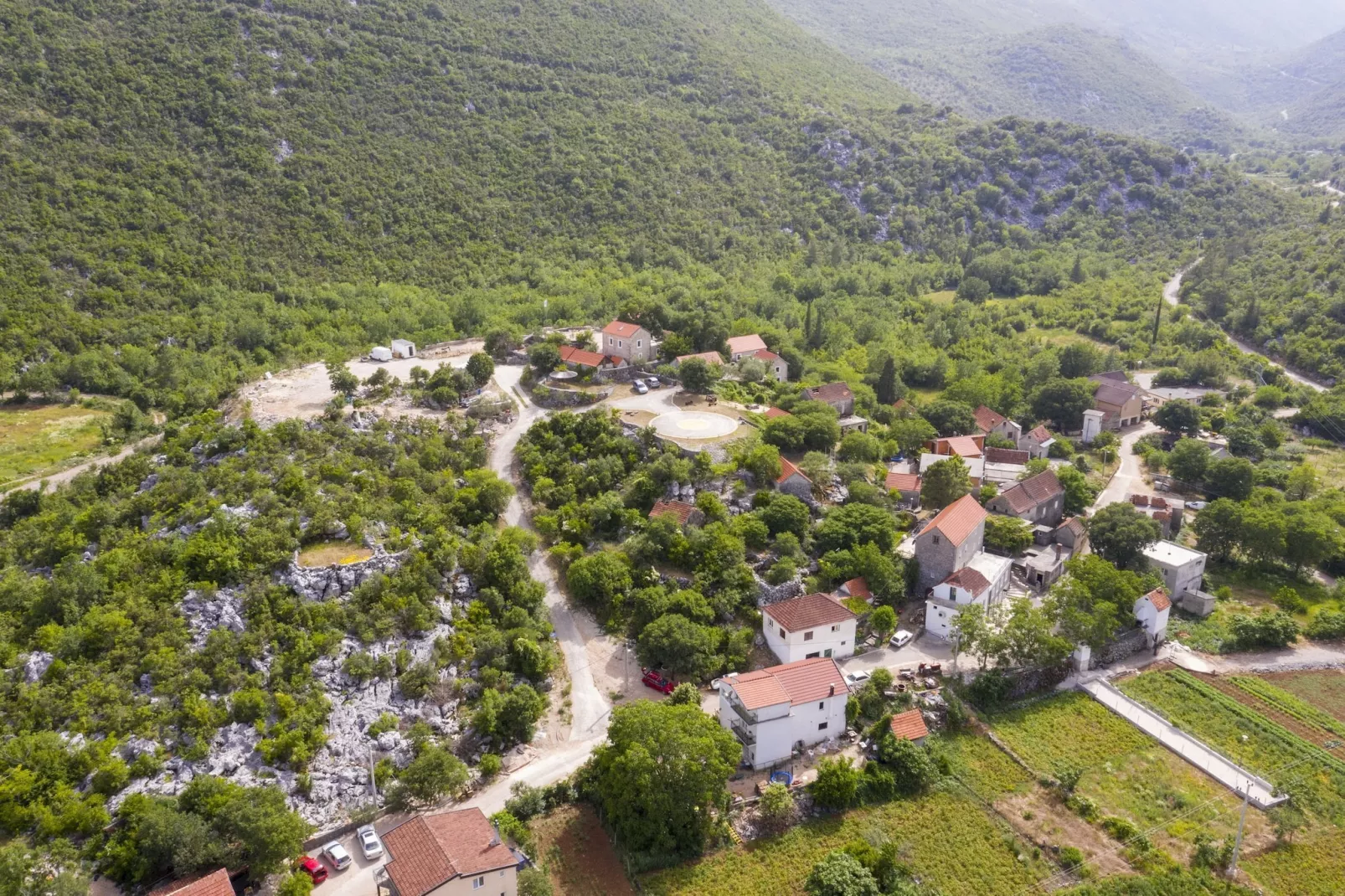 Rustical Resort Kokorići with Shared Outdoor Swimming Pool - One Bedroom Apartment-Uitzicht