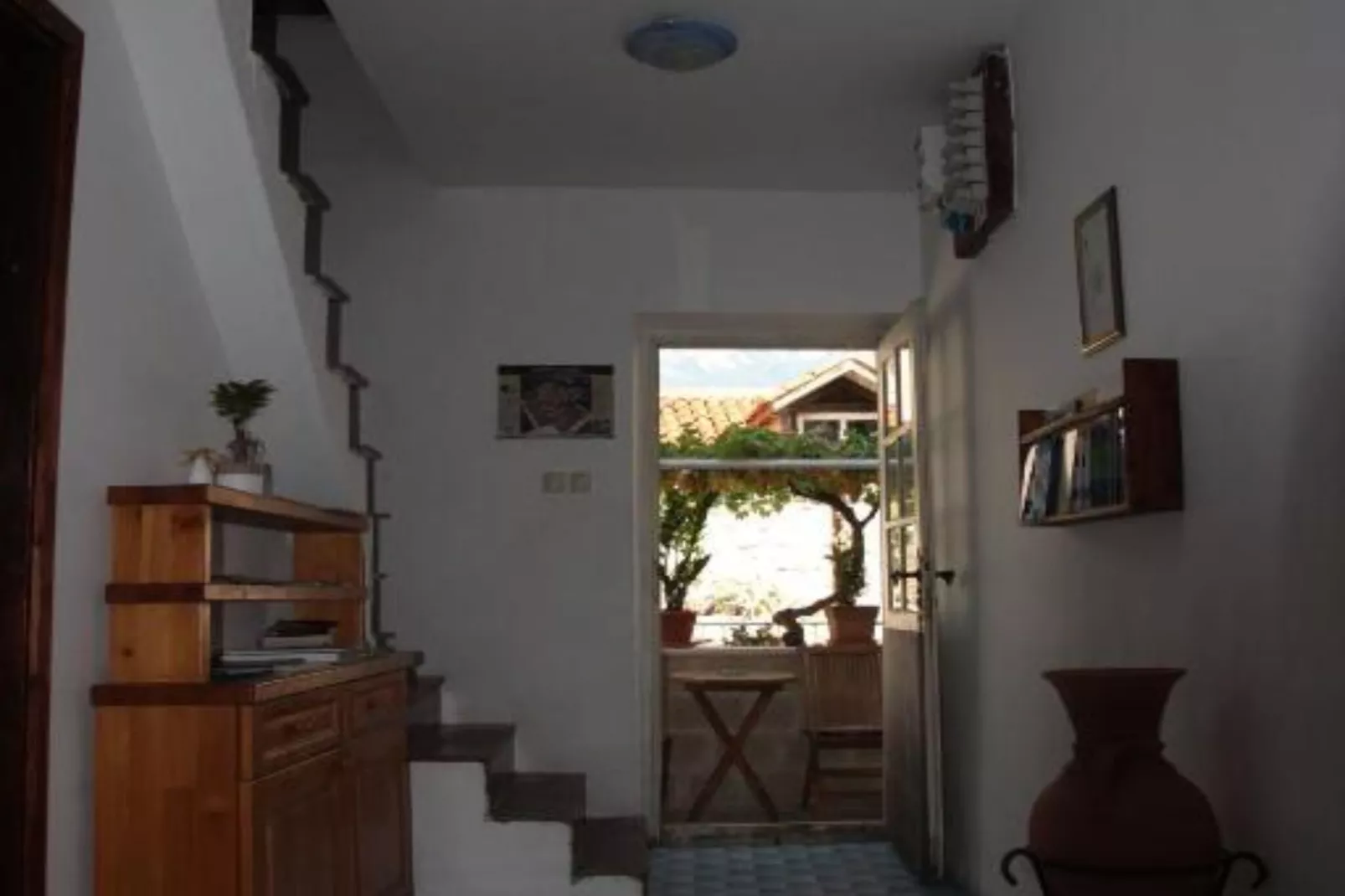 Quaint & Affordable Stay in Budva Traditional Stone House - Family Room 2-Buitenlucht