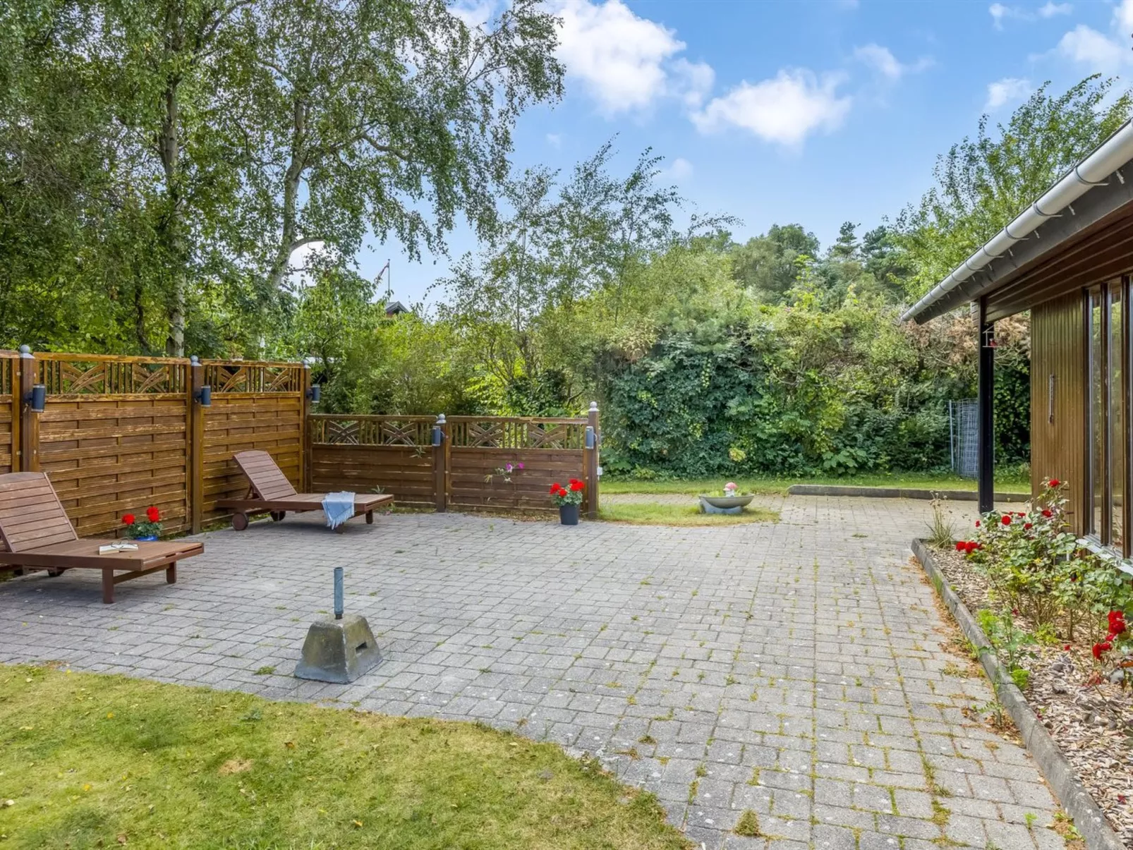 "Naema" - 500m from the sea-Buiten