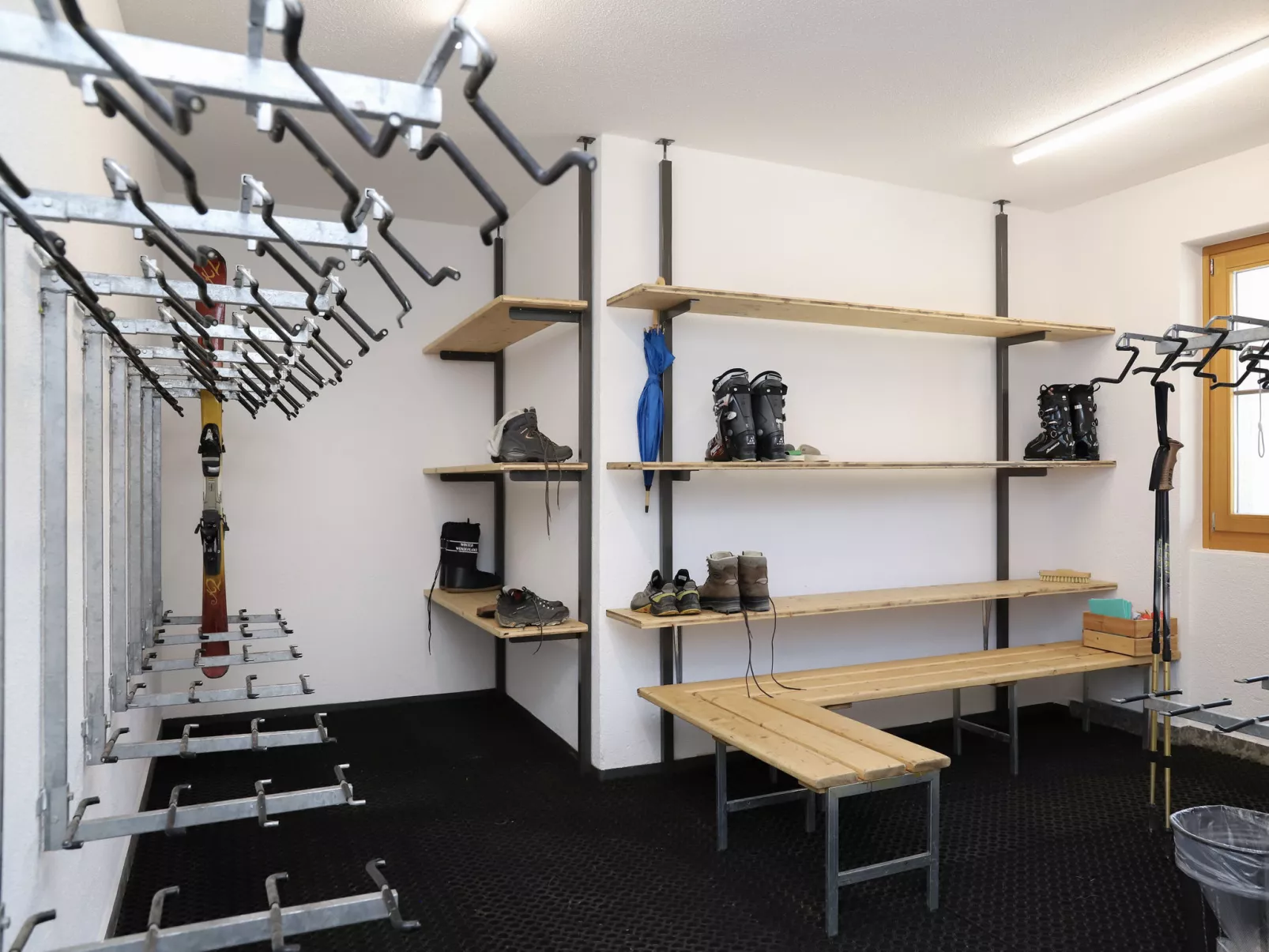 La Siala Apt.1-Binnen