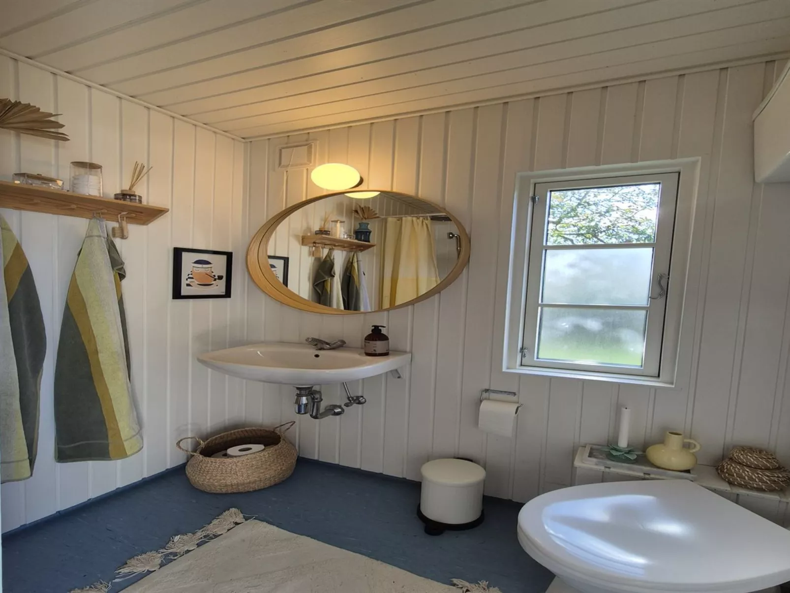 "Yvette" - 350m from the sea-Binnen