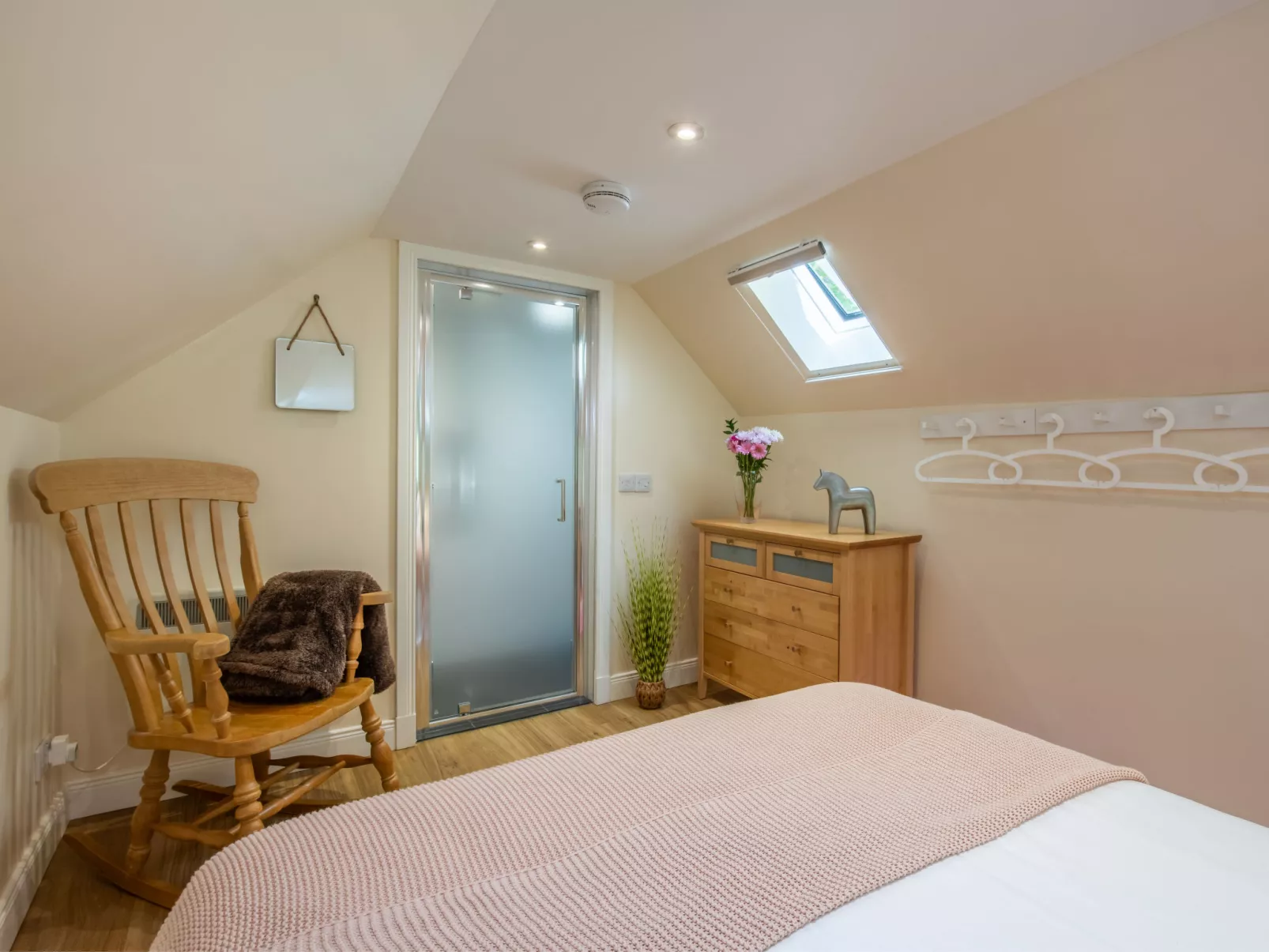 Wayside Bothy-Binnen