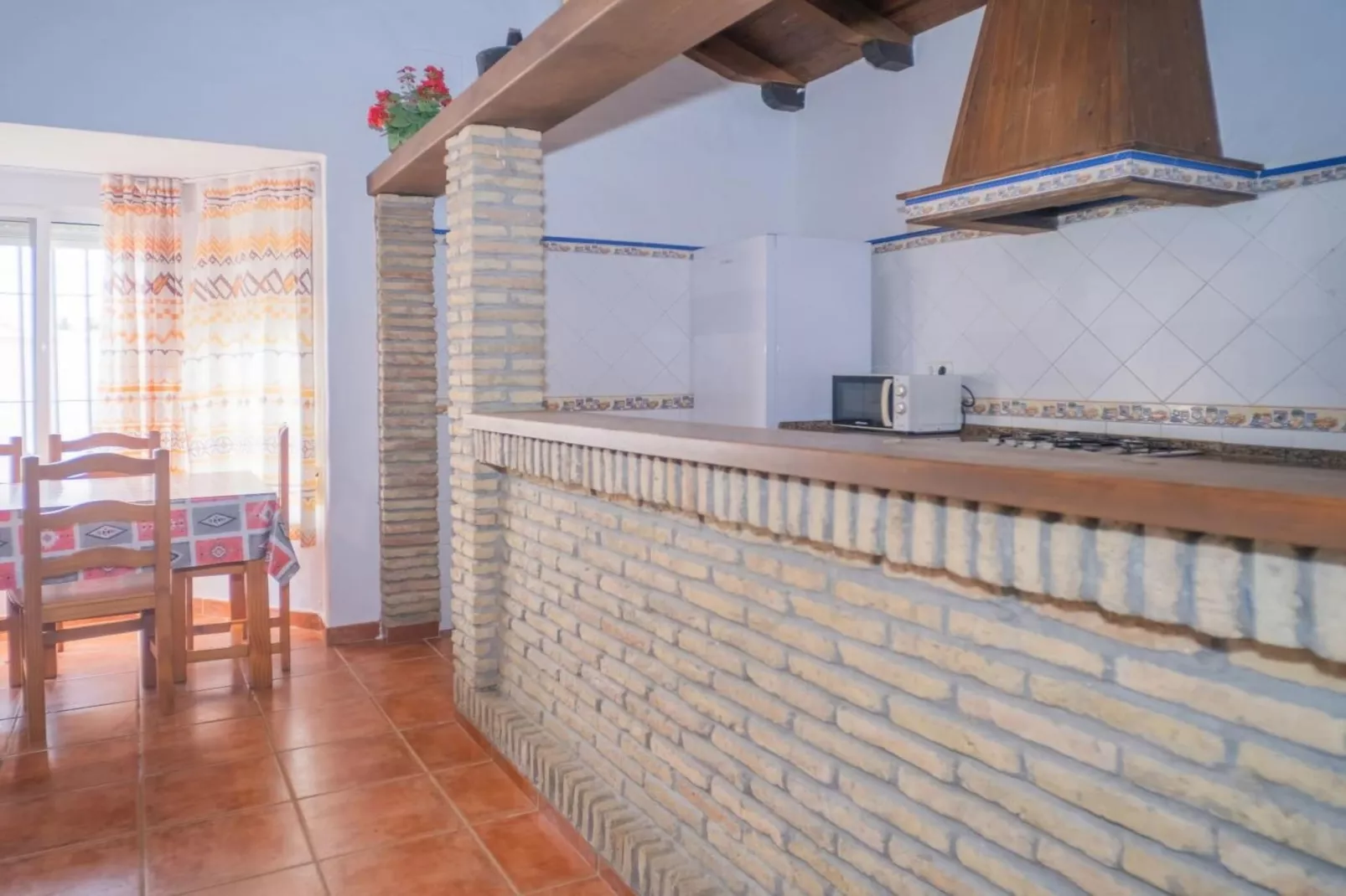 1282-+34630212745-Keuken