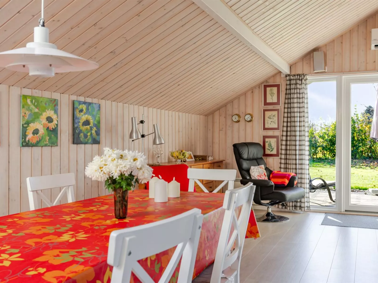 "Gerarda" - 450m from the sea-Binnen