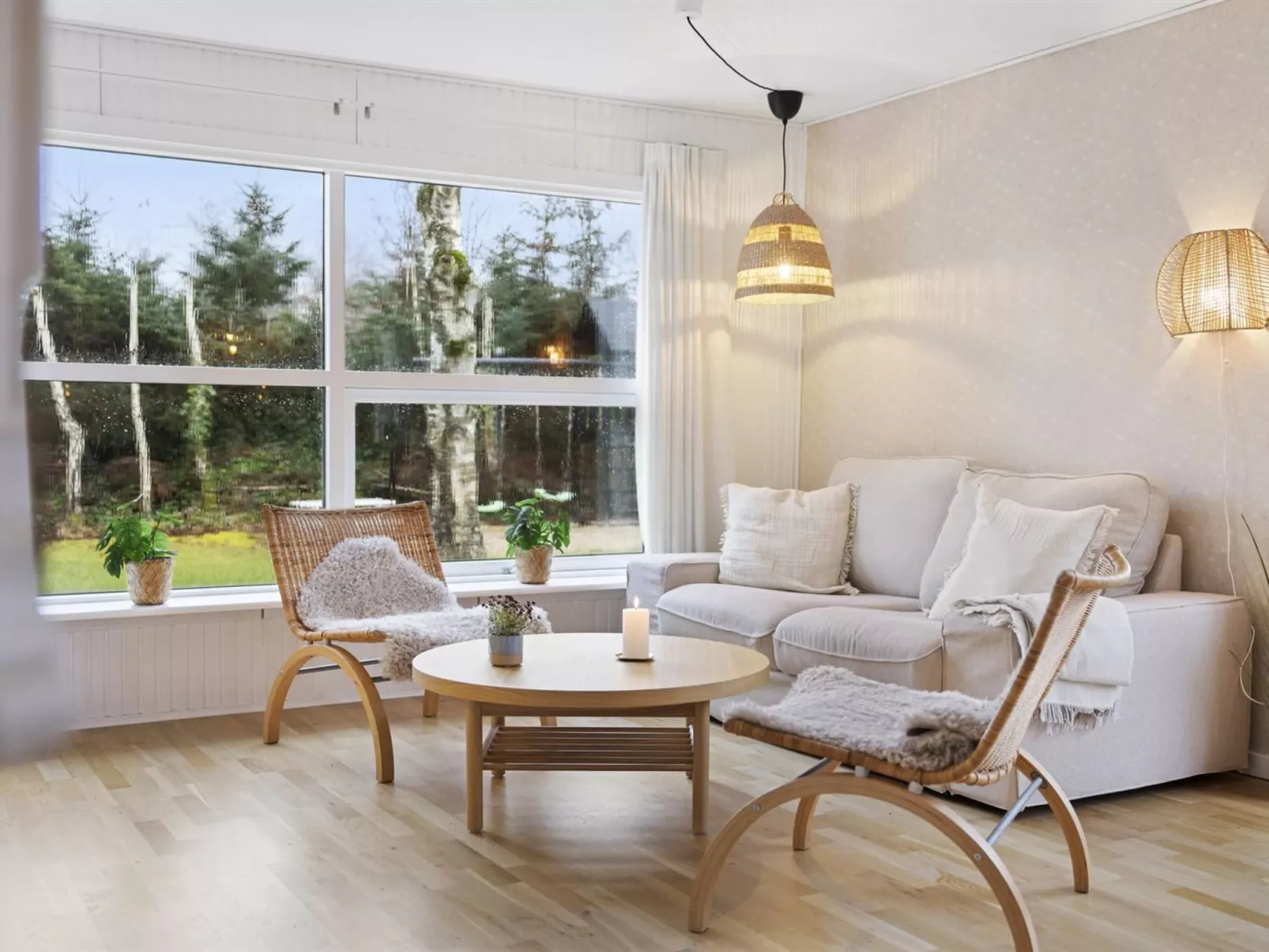 "Elaina" - 290m from the sea-Binnen