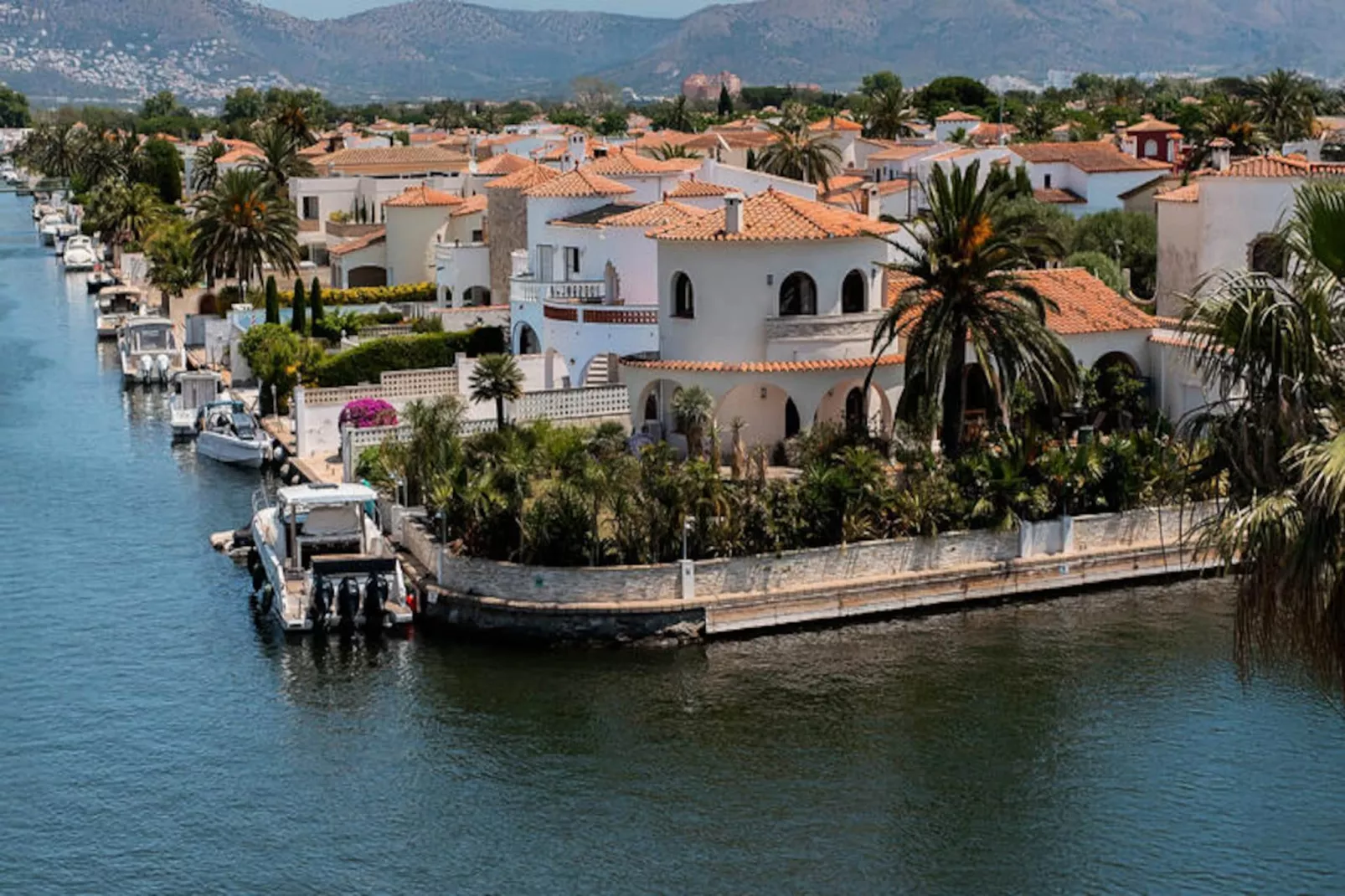 Appartements à Empuriabrava-Niet-getagd