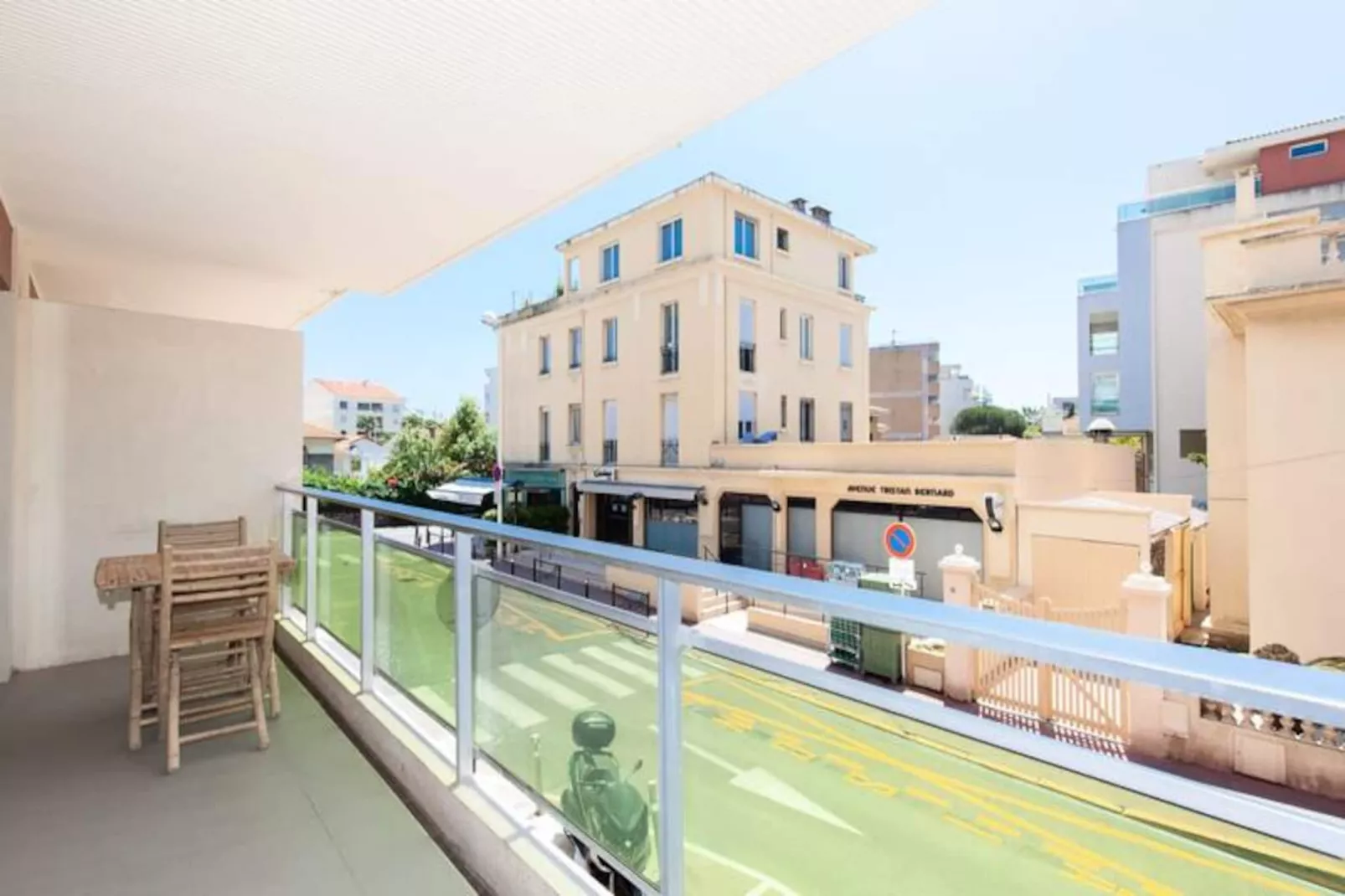 Résidence 3p Traversant &agrave; 2 Min Des Plages, Parking Priv&eacute;-Niet-getagd