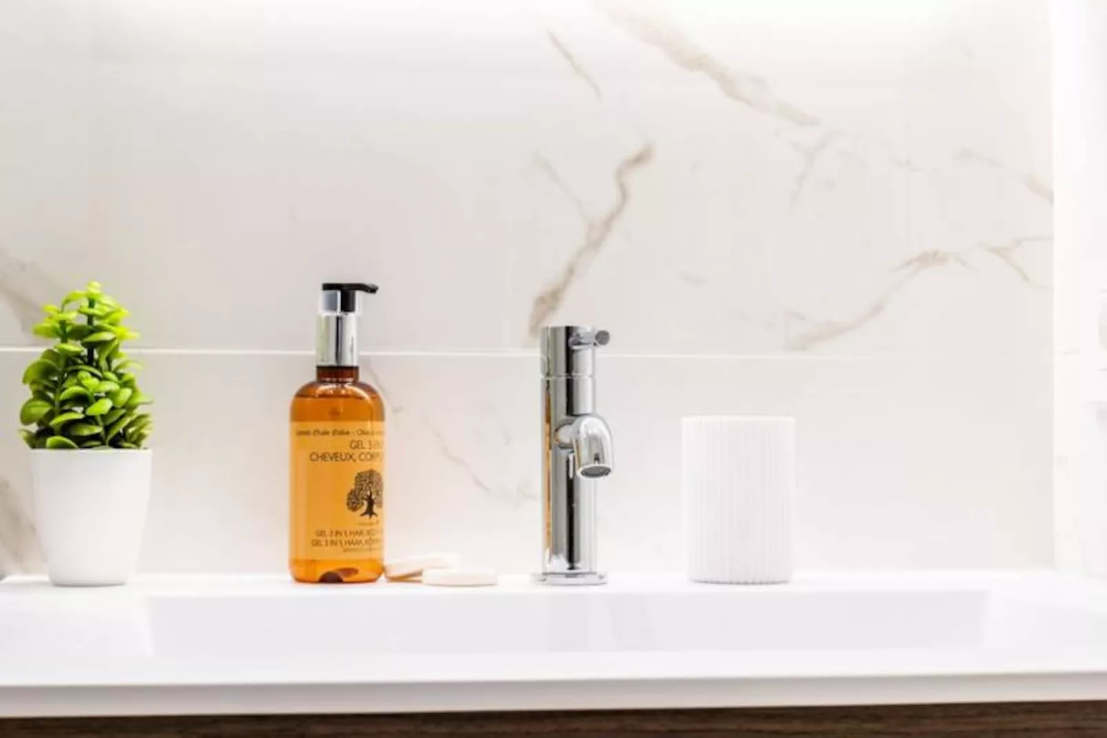 Résidence Rare ! Rez-de-jardin 10 Minutes &agrave; Pied Du Centre-Niet-getagd