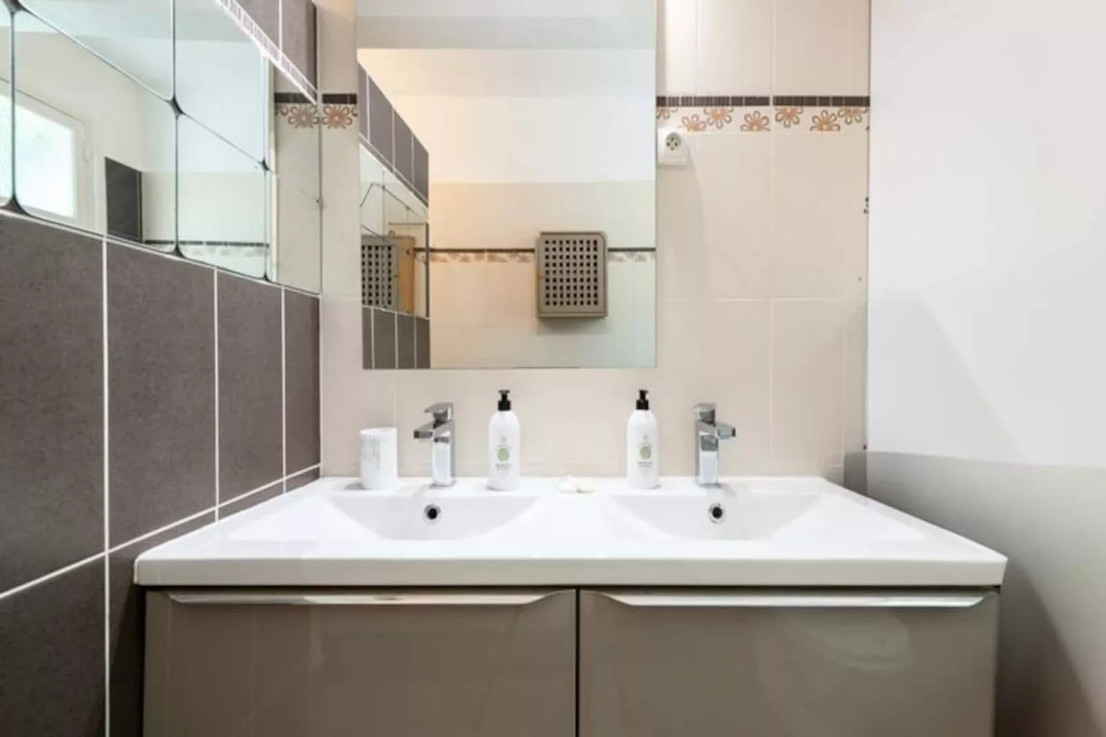 Résidence 2p Rez-de-jardin Au Calme &ndash; Cadre Paisible-Niet-getagd