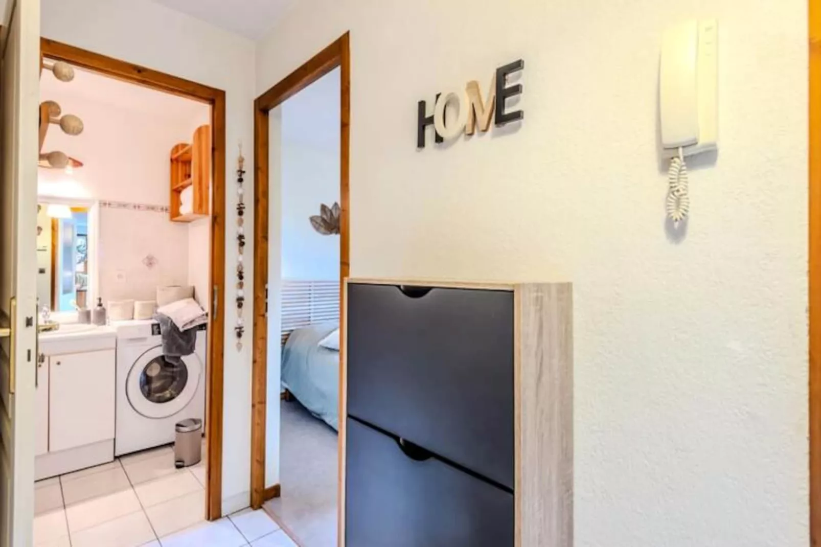 Slow Chalet Th&ocirc;nes: Lac & Montagne -15 Min Ski - Ascenseur, Balcon, Parking-Niet-getagd