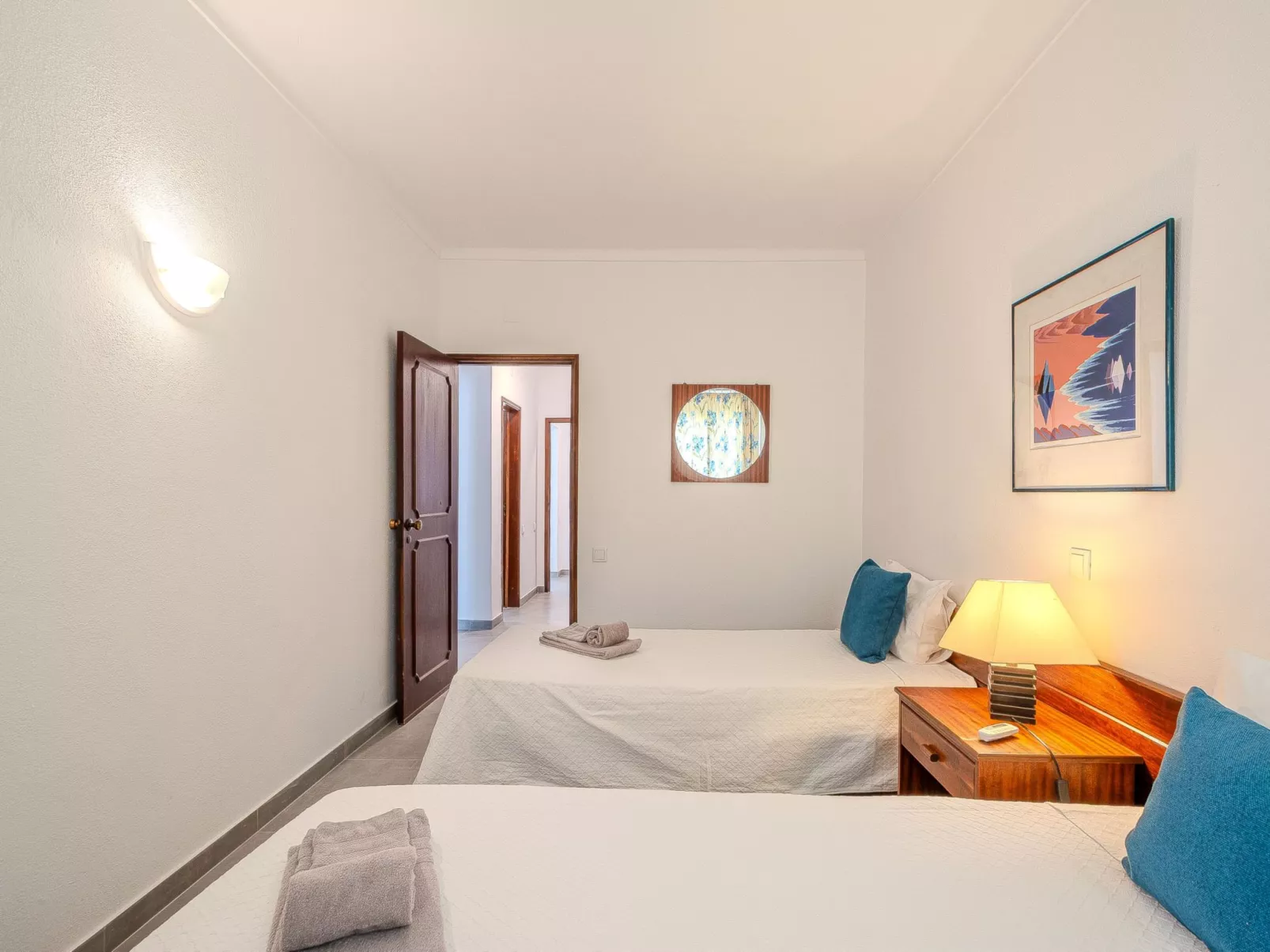 Amélia - Sunny Way-Binnen