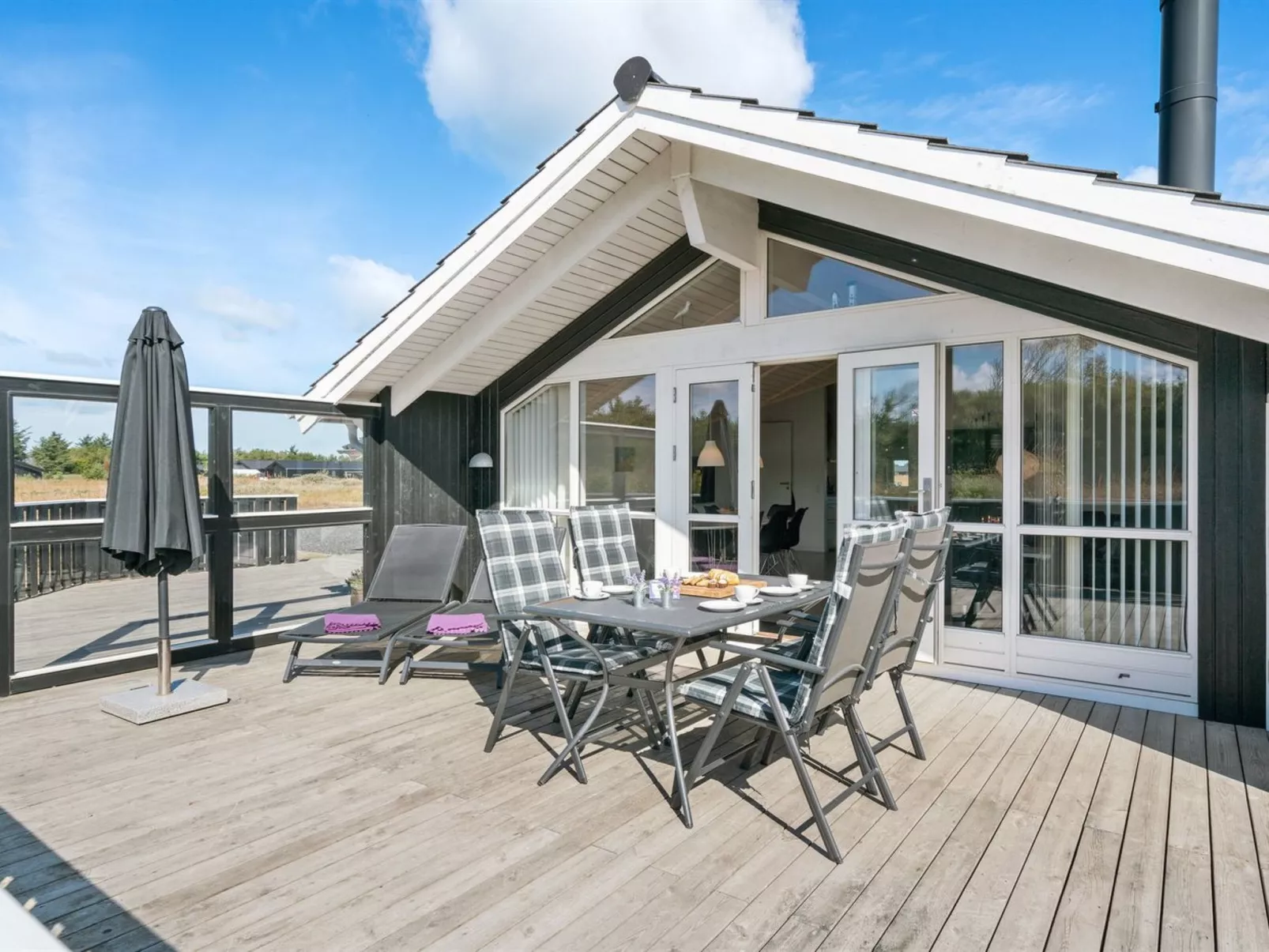 "Aria" - 1.2km from the sea-Buiten