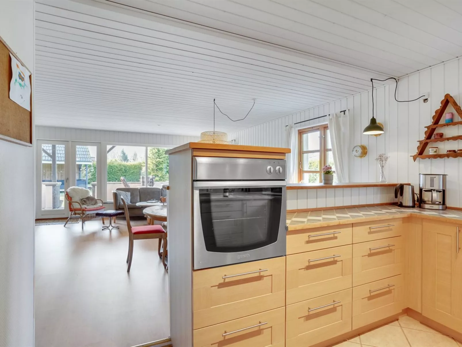 "Annegret" - 250m from the sea-Binnen