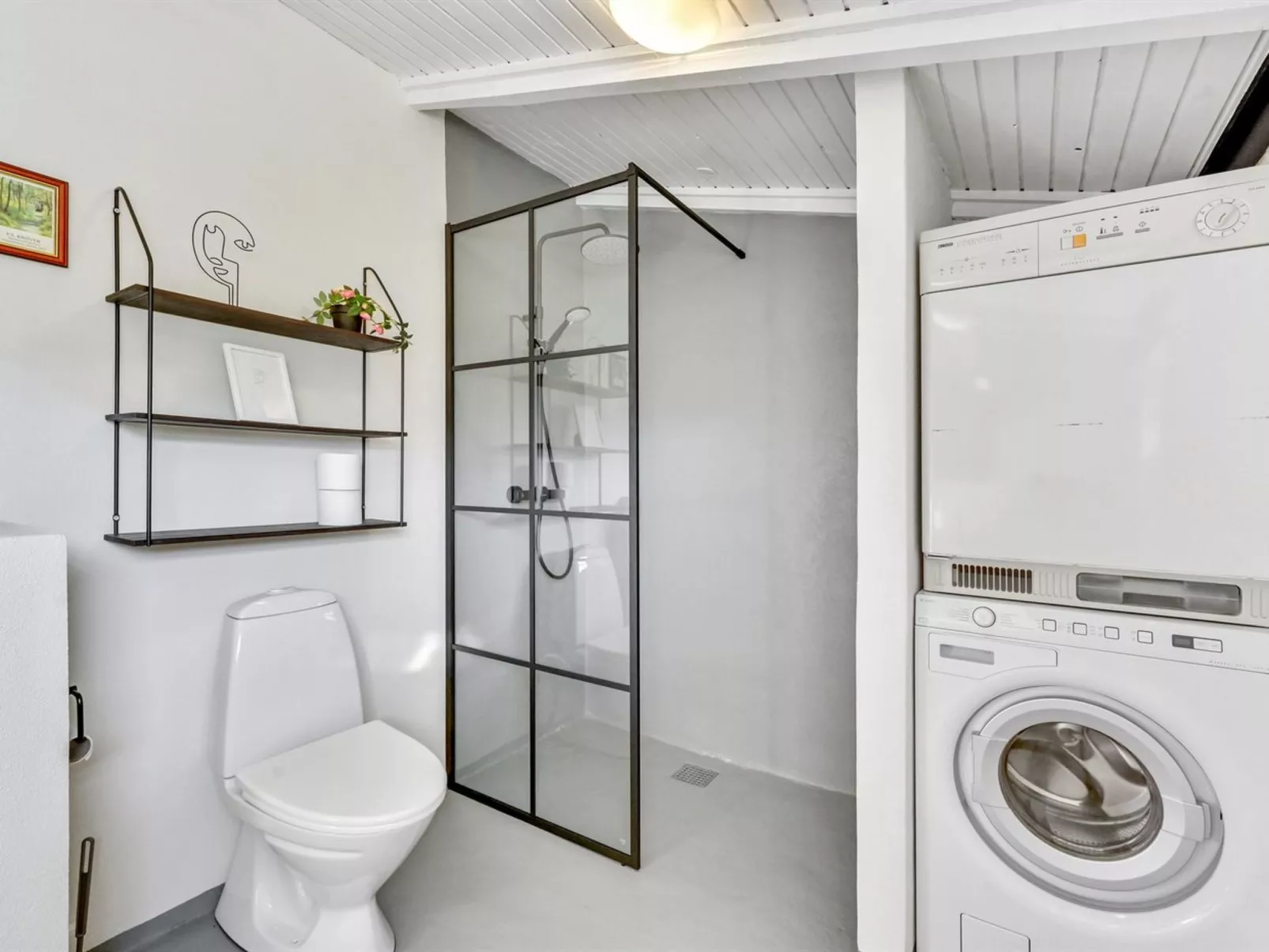 "Valdemar" - 350m to the fjord-Binnen