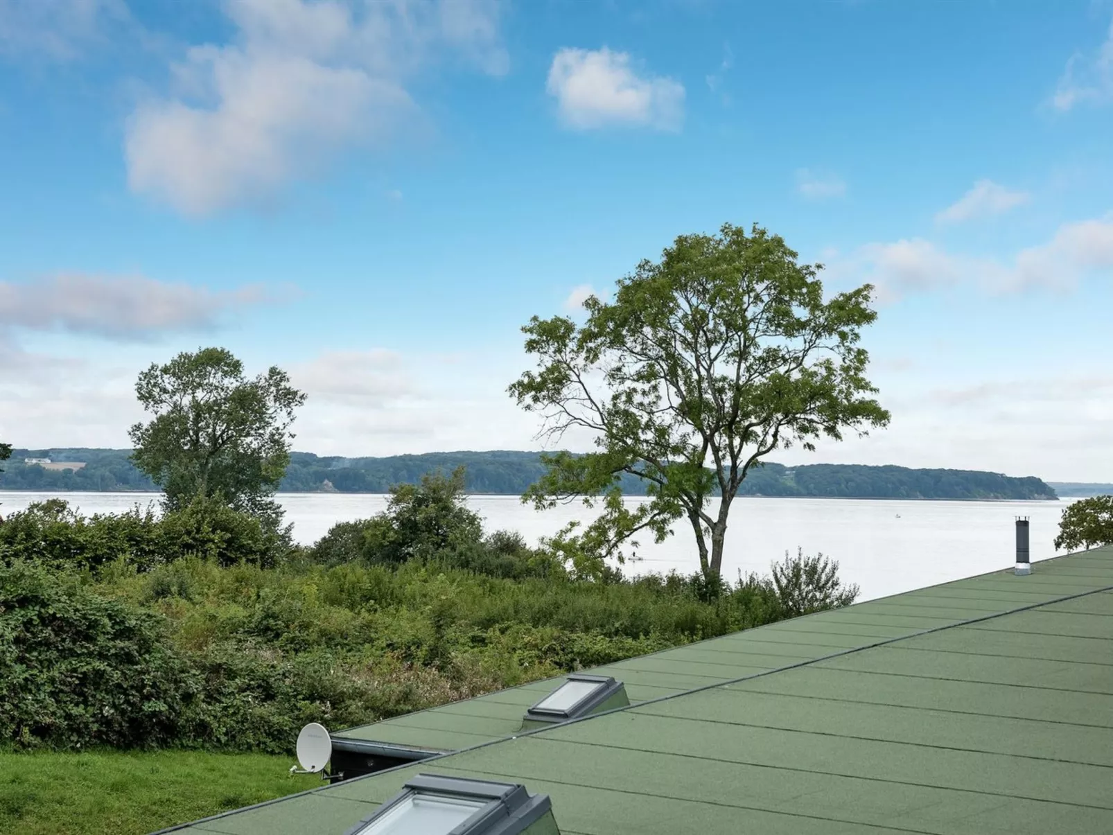 "Lyly" - 100m from the sea-Buiten